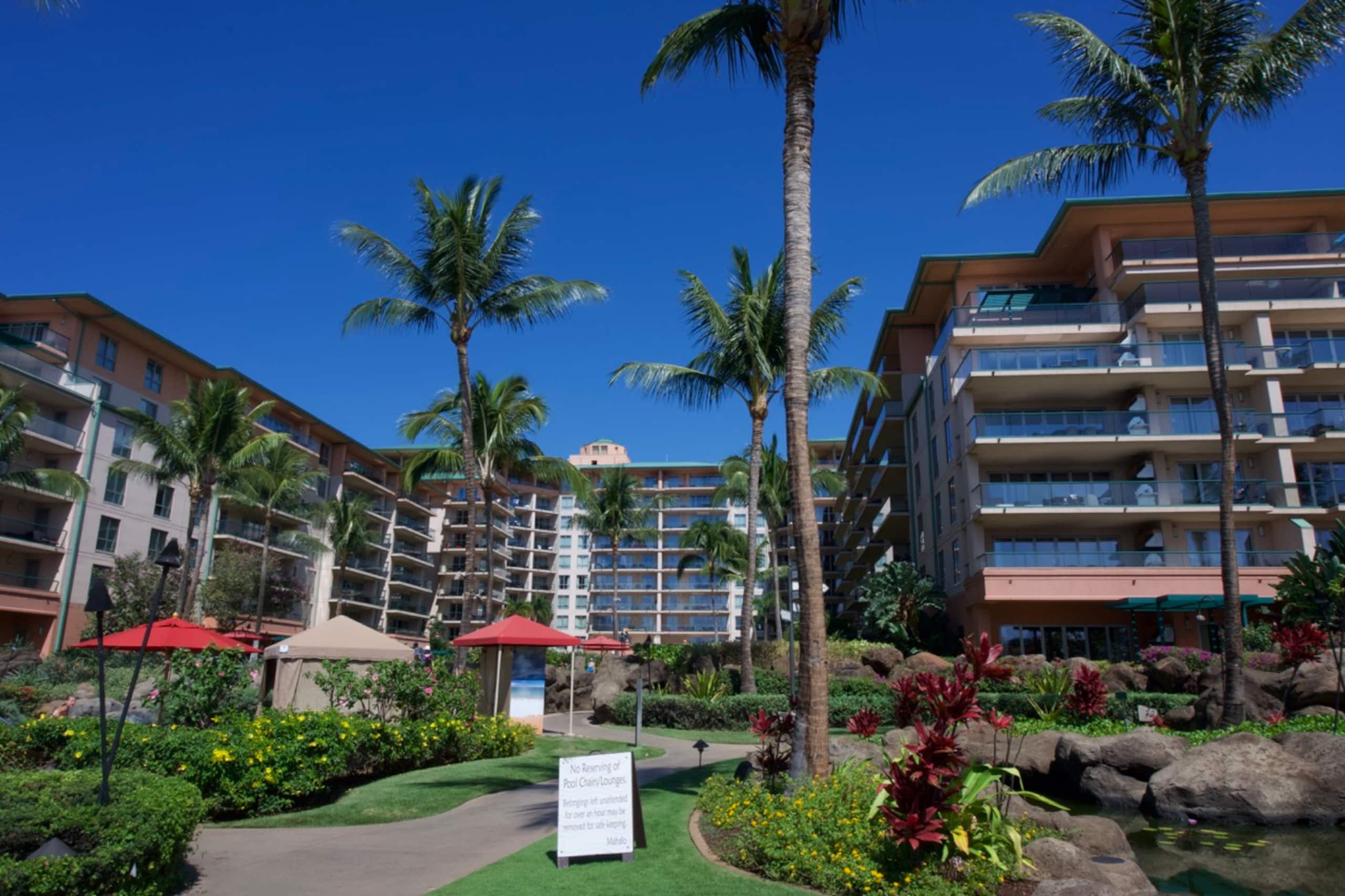 Condo in Lahaina · ★4.65 · 2 bedrooms · 3 beds · 2 baths - Image 50