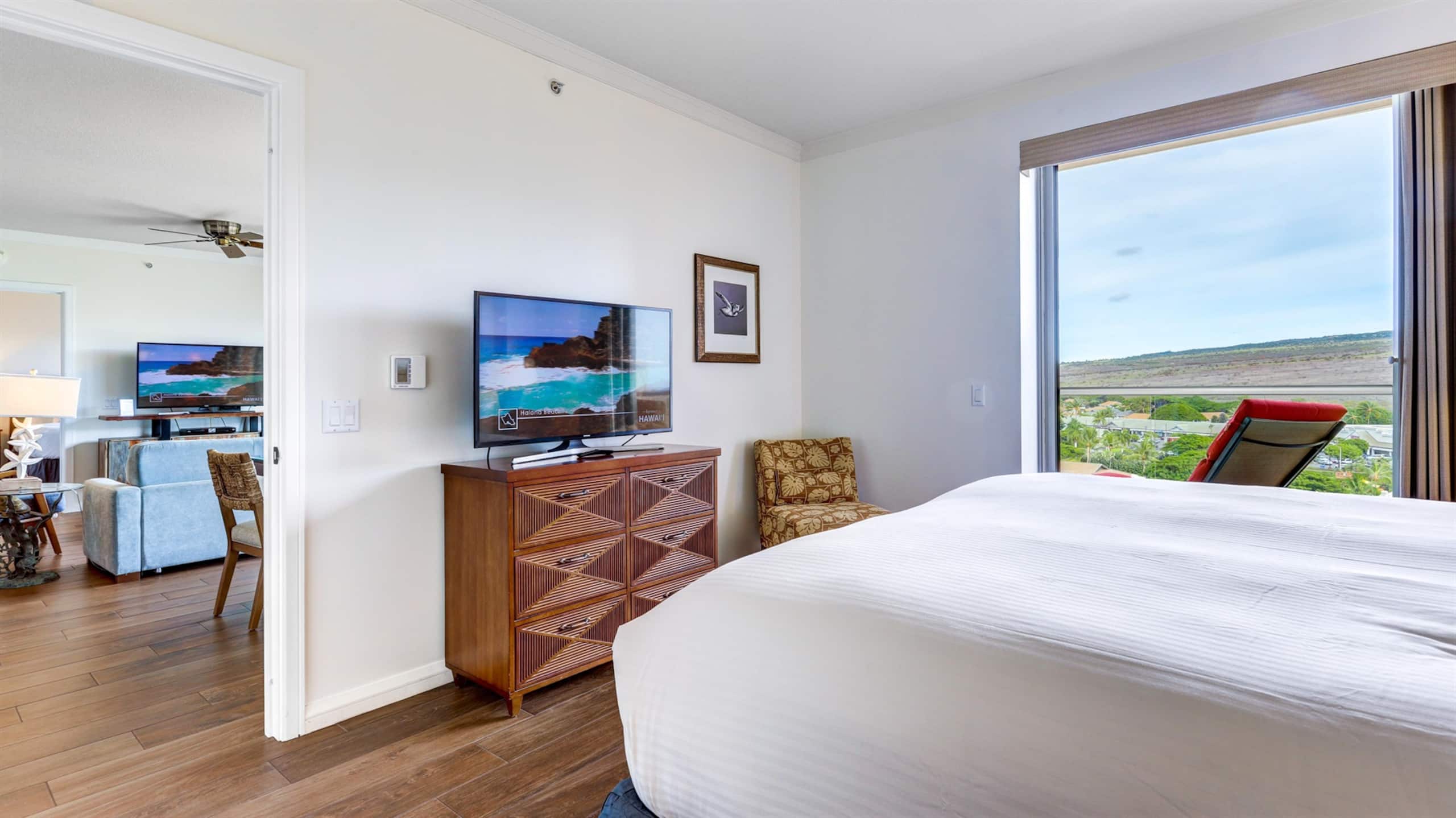 Condo in Lahaina · ★4.65 · 2 bedrooms · 3 beds · 2 baths - Image 21