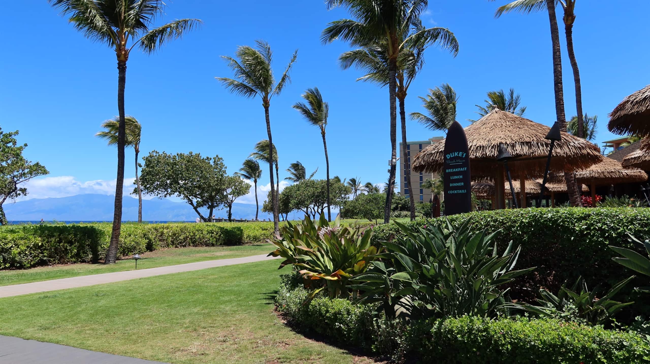 Condo in Lahaina · ★4.65 · 2 bedrooms · 3 beds · 2 baths - Image 38