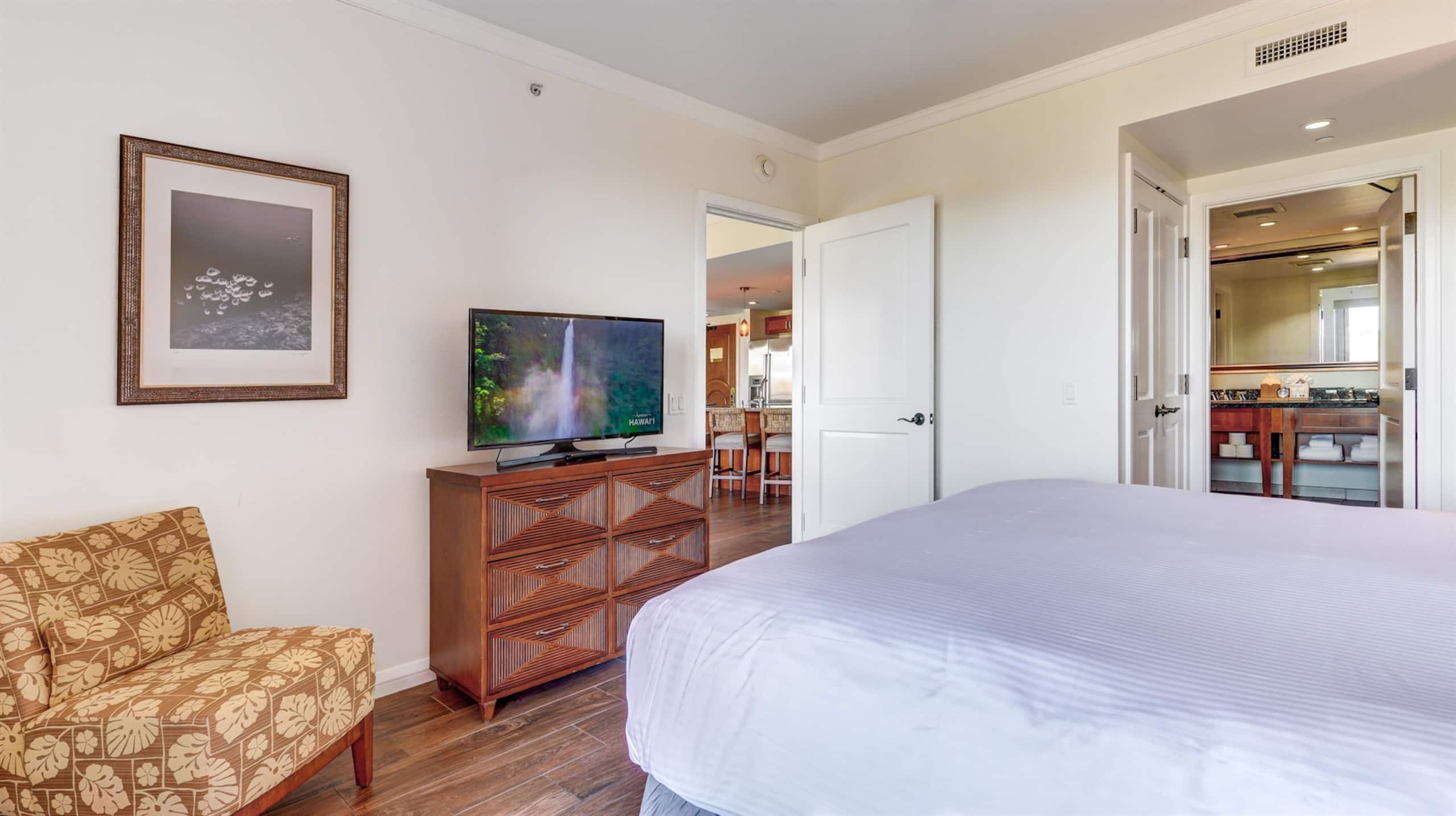 Condo in Lahaina · ★4.65 · 2 bedrooms · 3 beds · 2 baths - Image 16