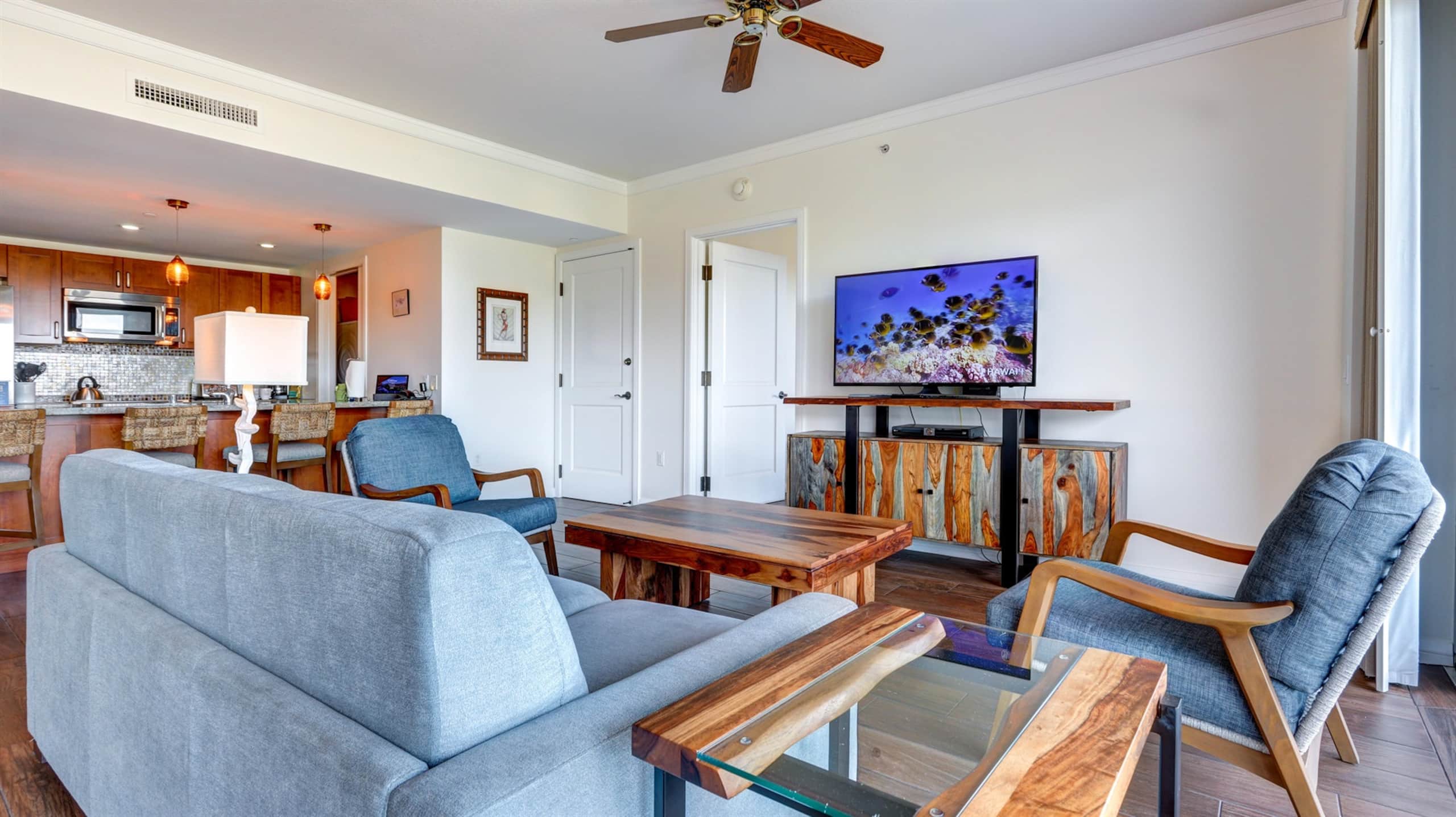 Condo in Lahaina · ★4.65 · 2 bedrooms · 3 beds · 2 baths - Image 5