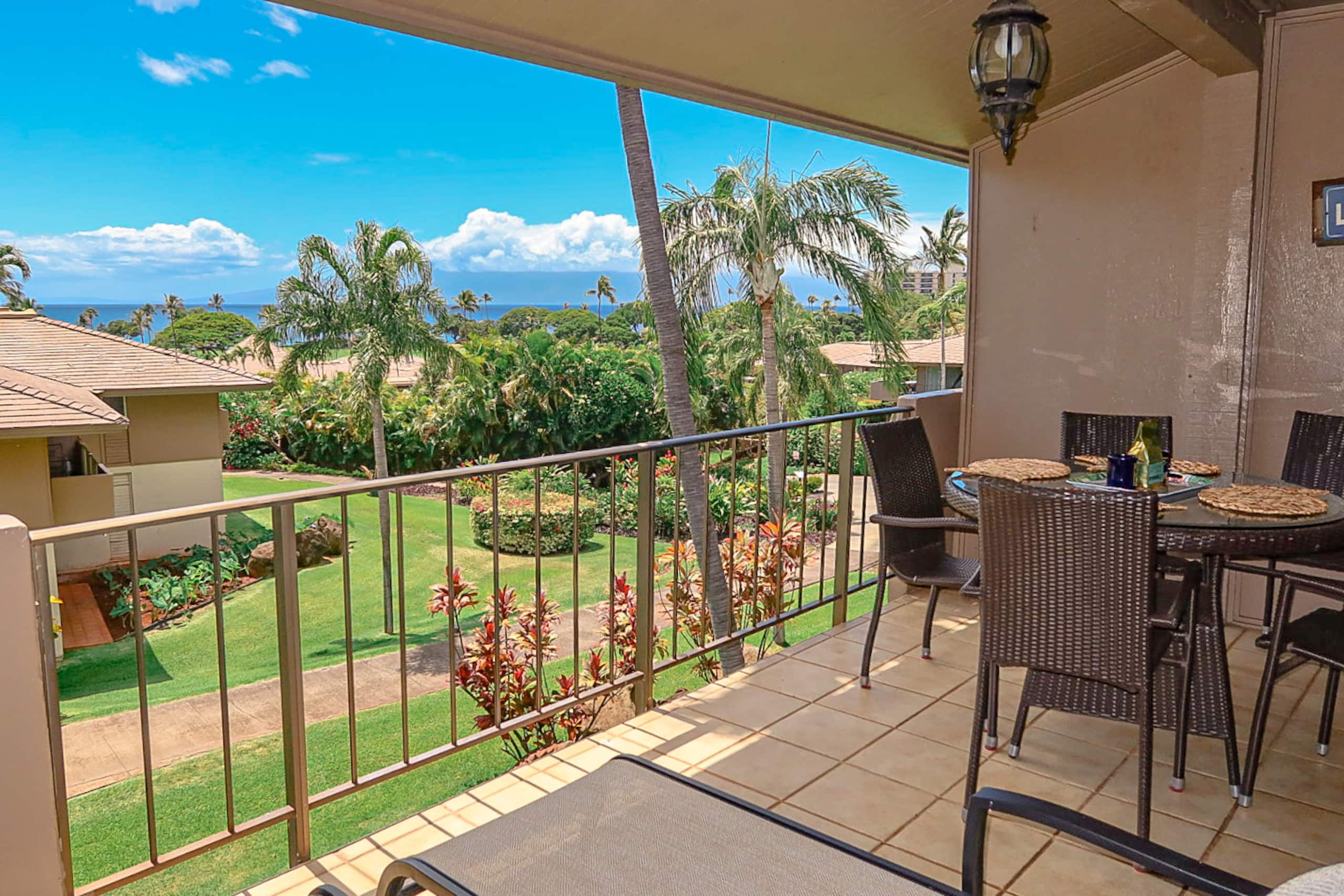 Condo in Kaanapali · ★4.81 · 1 bedroom · 2 beds · 2 baths - Image 4