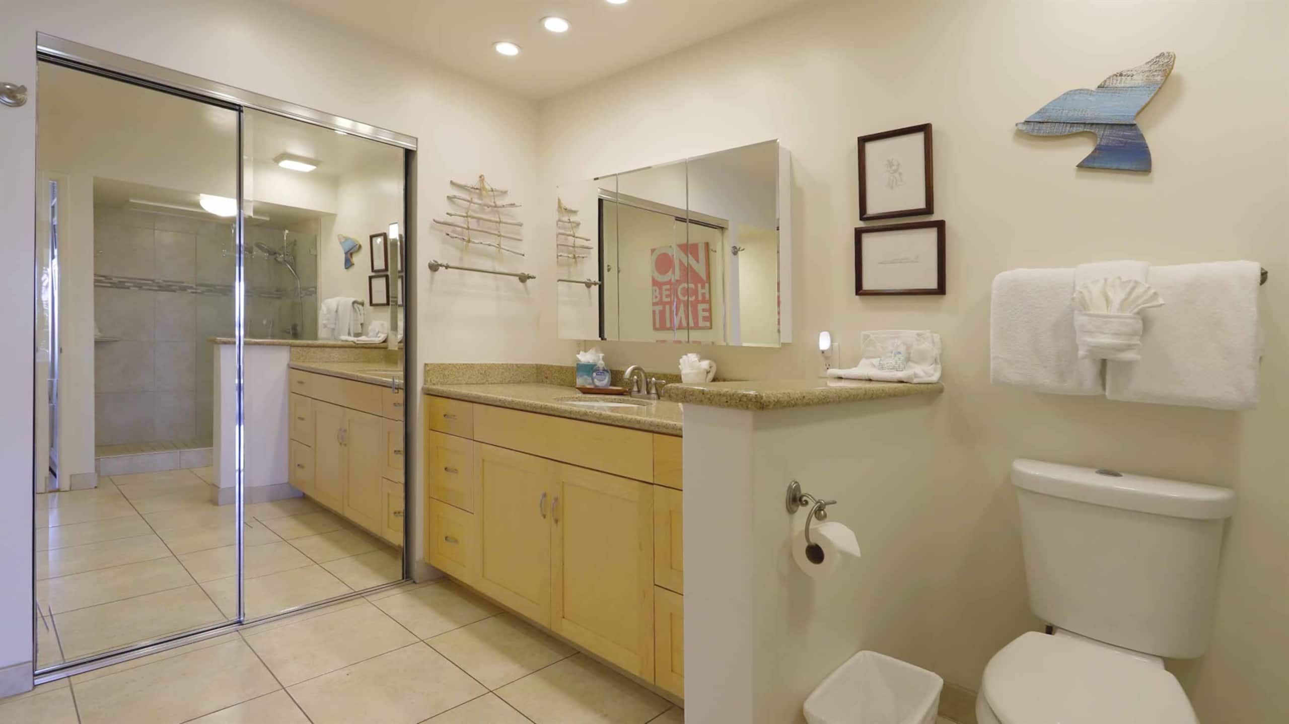 Condo in Kaanapali · ★4.81 · 1 bedroom · 2 beds · 2 baths - Image 22