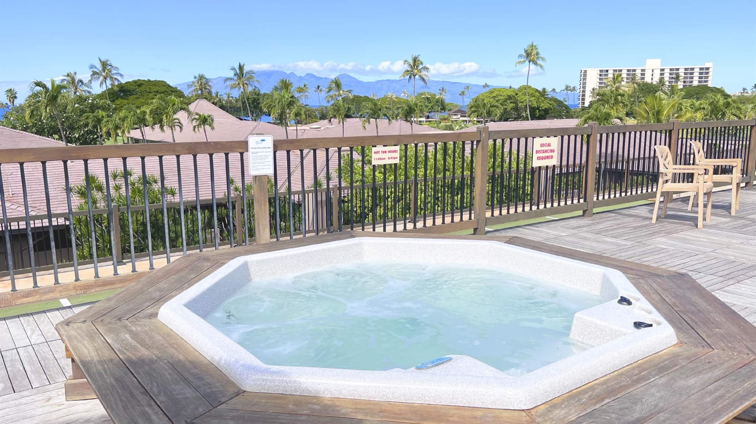 Condo in Kaanapali · ★4.81 · 1 bedroom · 2 beds · 2 baths - Image 32