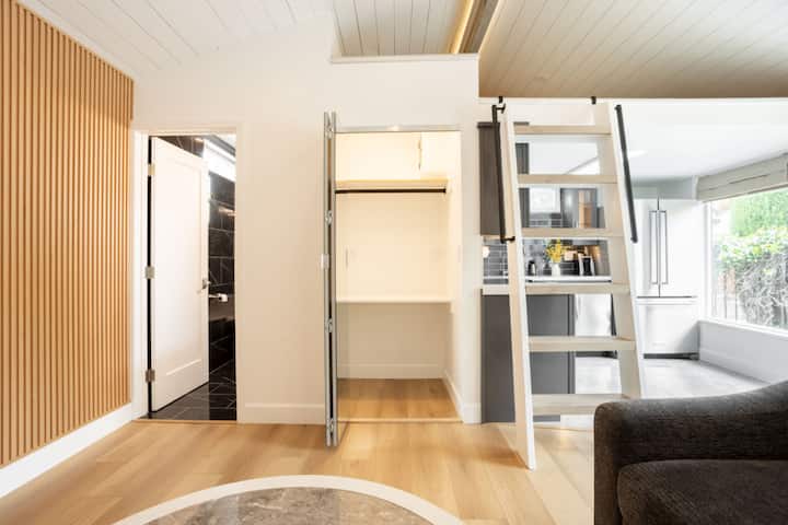 Chestnut Suite 104 With Pool, Hot Tub & Parking - Long Beach, CA