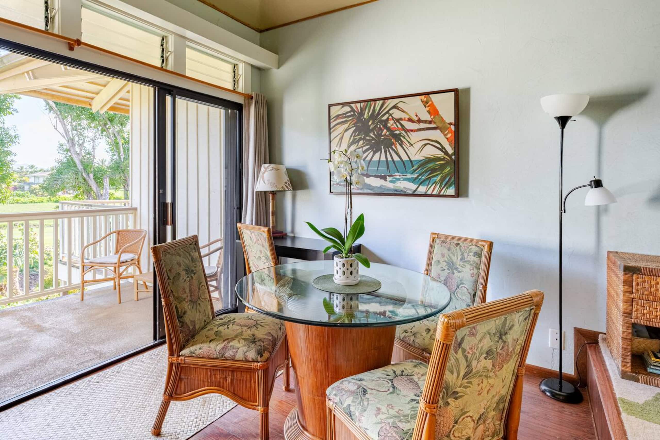 Princeville Top-Floor Retreat w/ AC & Pool  - Image 7