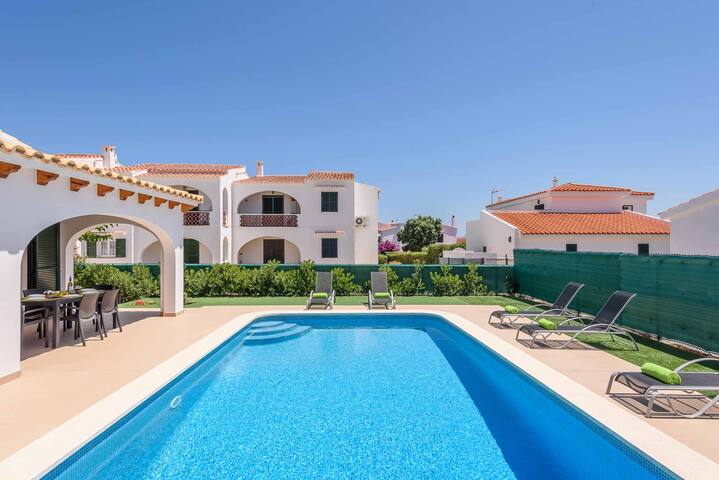 Villa Anabel gallery image 3