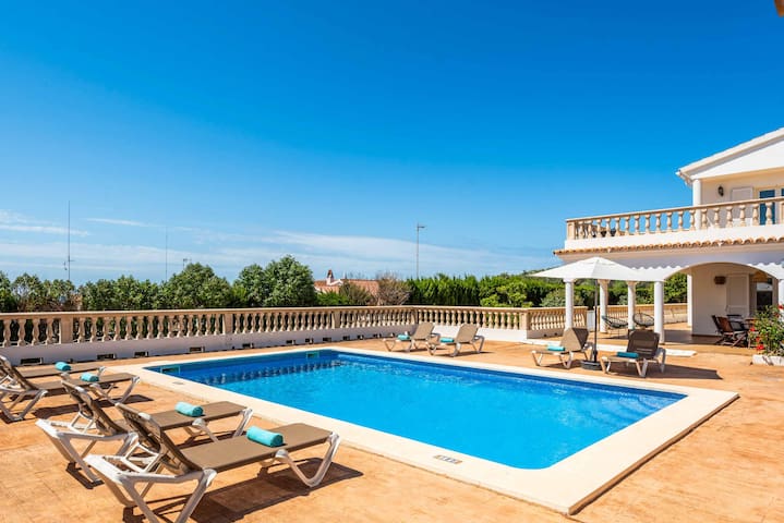 Villa Jessela gallery image 2