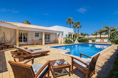 Villa Dome Ocv - Private Heated Pool