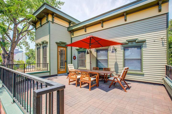 The Curtis Park Club, The Ultimate Group Retreat gallery image 3