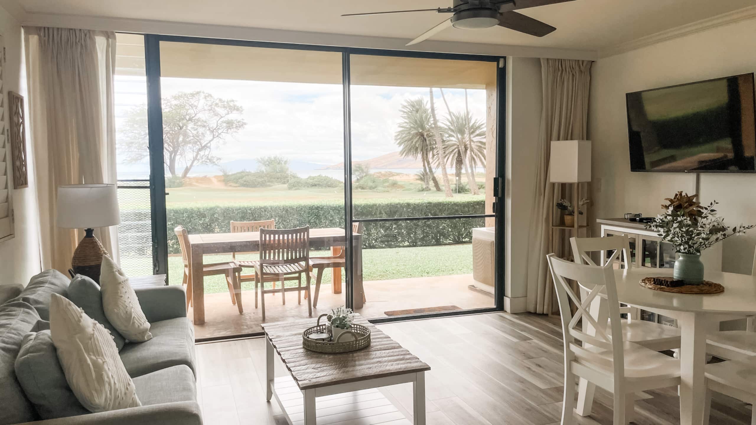 Beautiful oceanview one bd deluxe with FREE a/c - Image 7