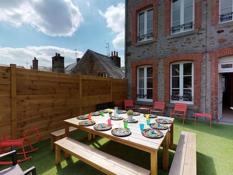 Villa Dei 15 pers : jacuzzi, baby foot, 30 min mer