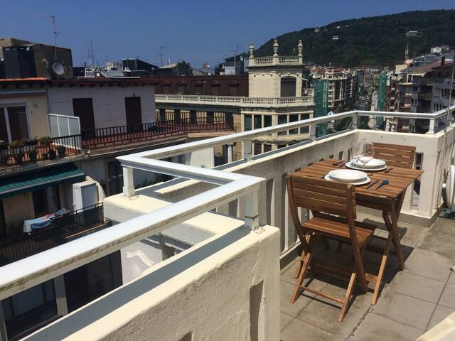 Decor, lujoso apartamento con vistas al rio gallery image 5