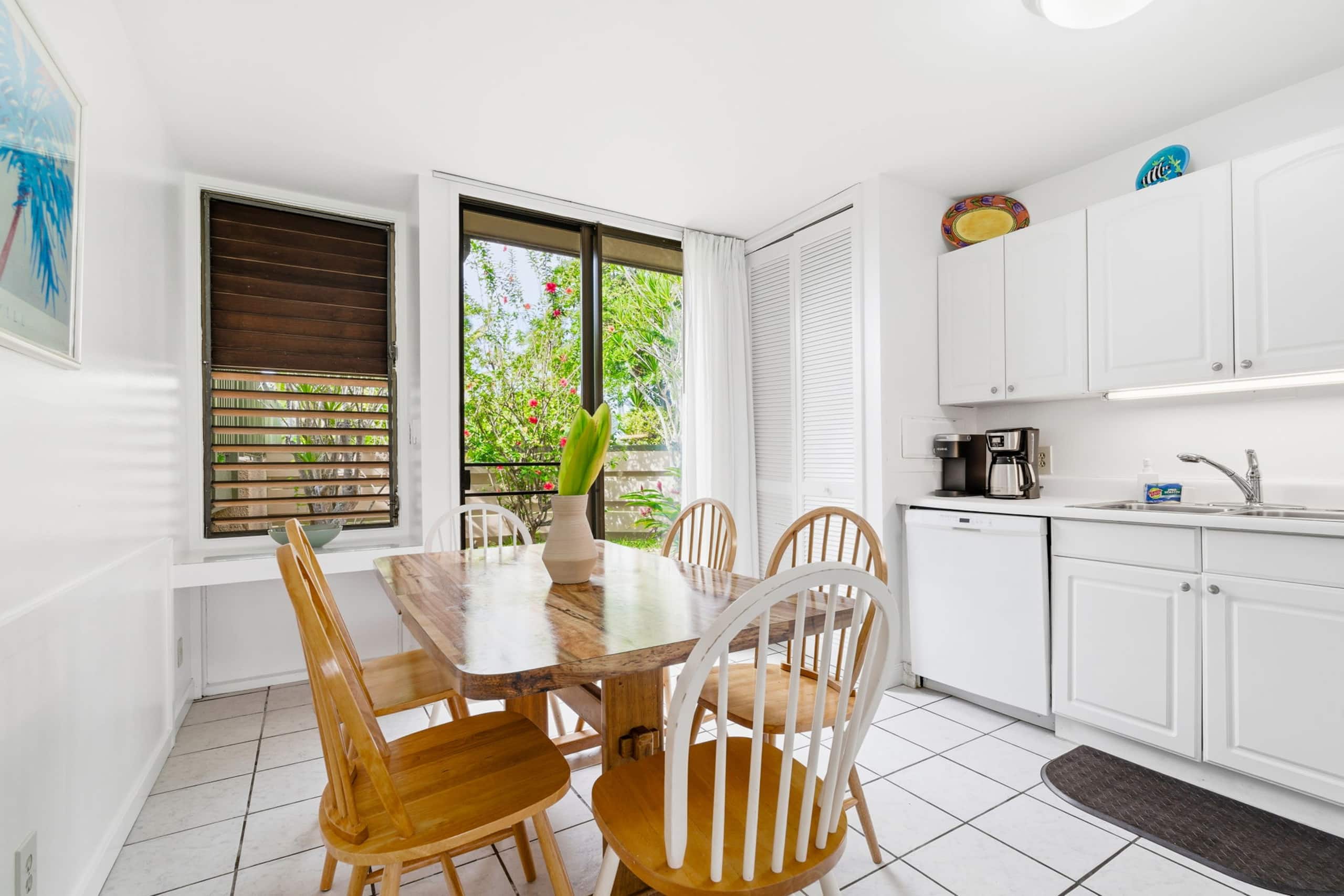 Condo in Kahuku · ★4.65 · 3 bedrooms · 4 beds · 2 shared baths - Image 15