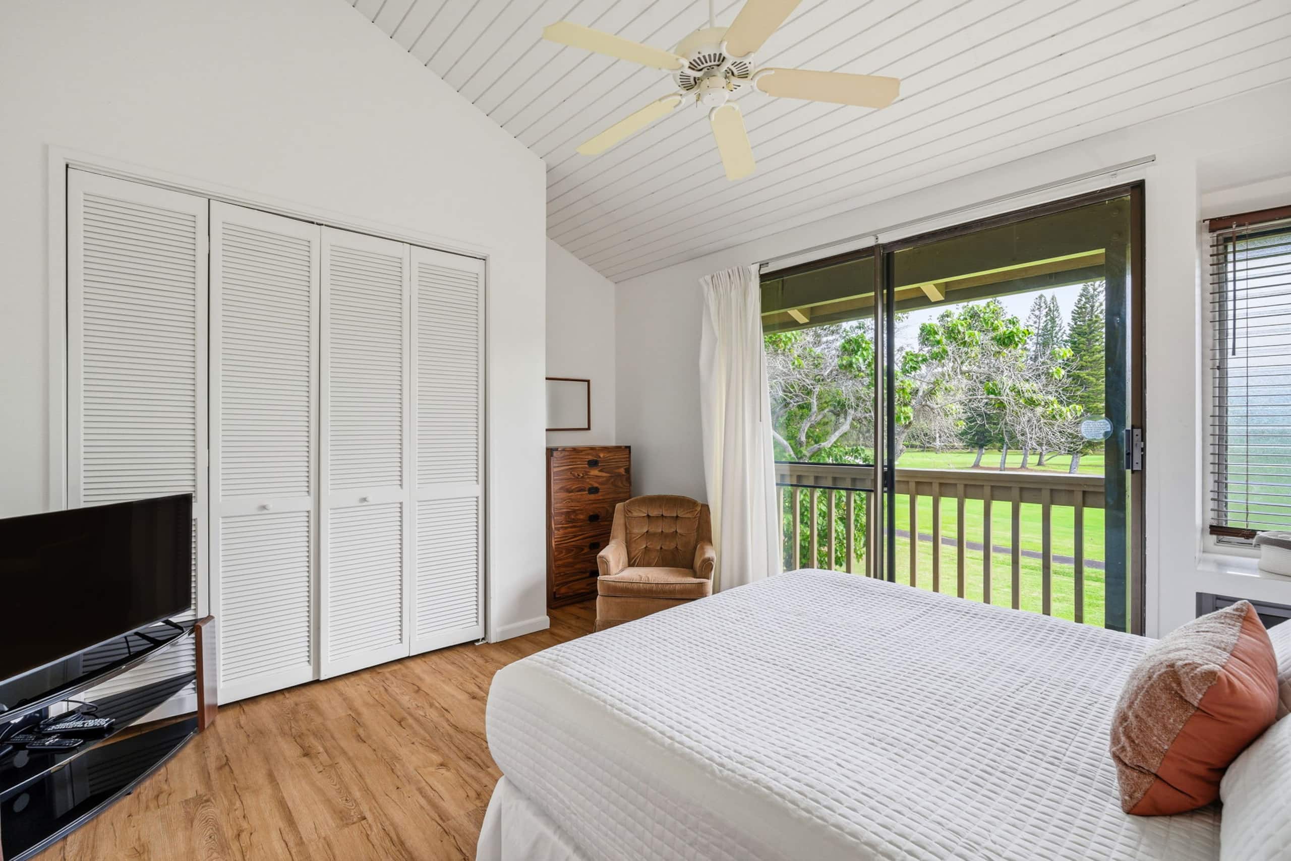 Condo in Kahuku · ★4.65 · 3 bedrooms · 4 beds · 2 shared baths - Image 21
