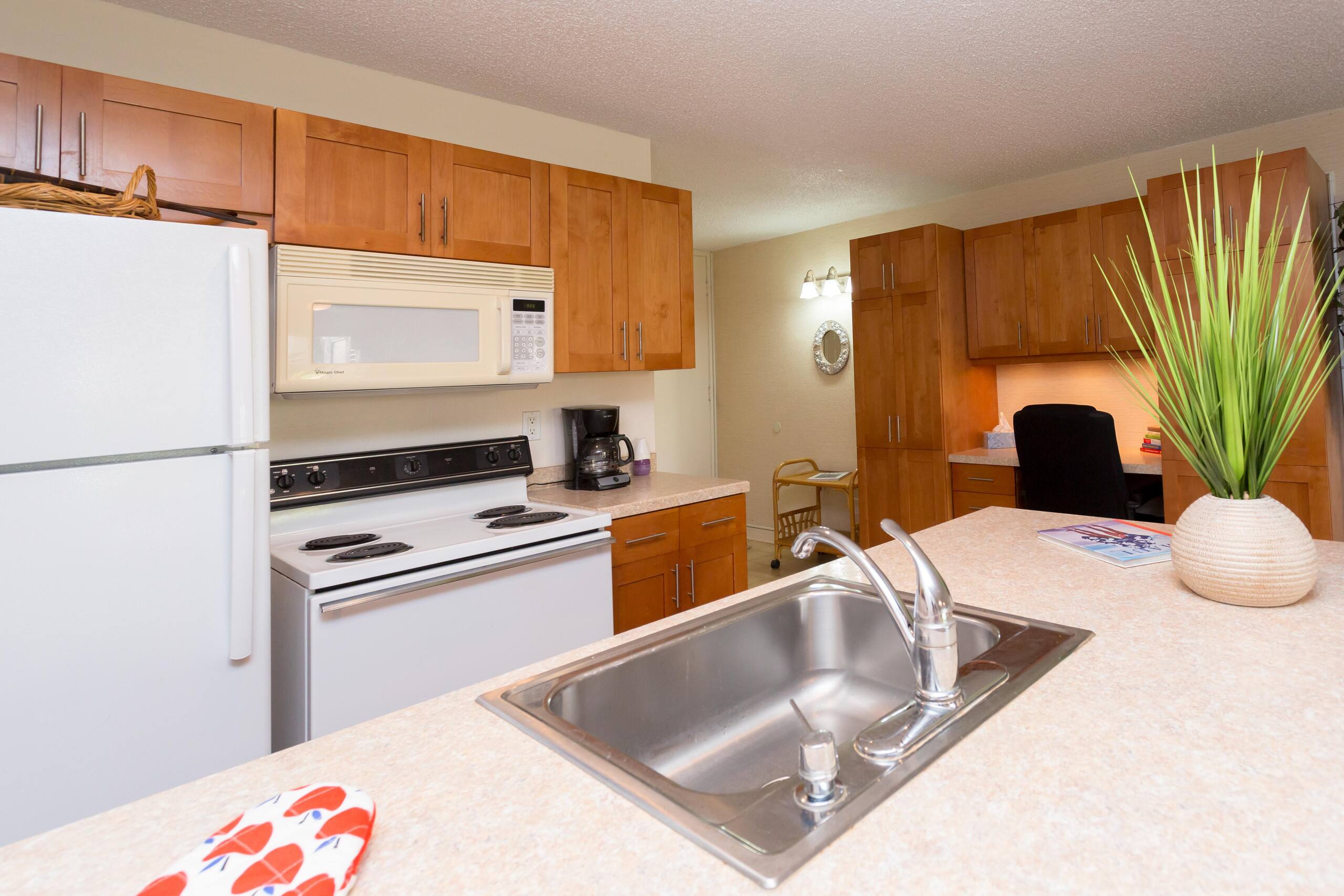 Condo in Kihei · ★4.5 · 1 bedroom · 2 beds · 1 bath - Image 10