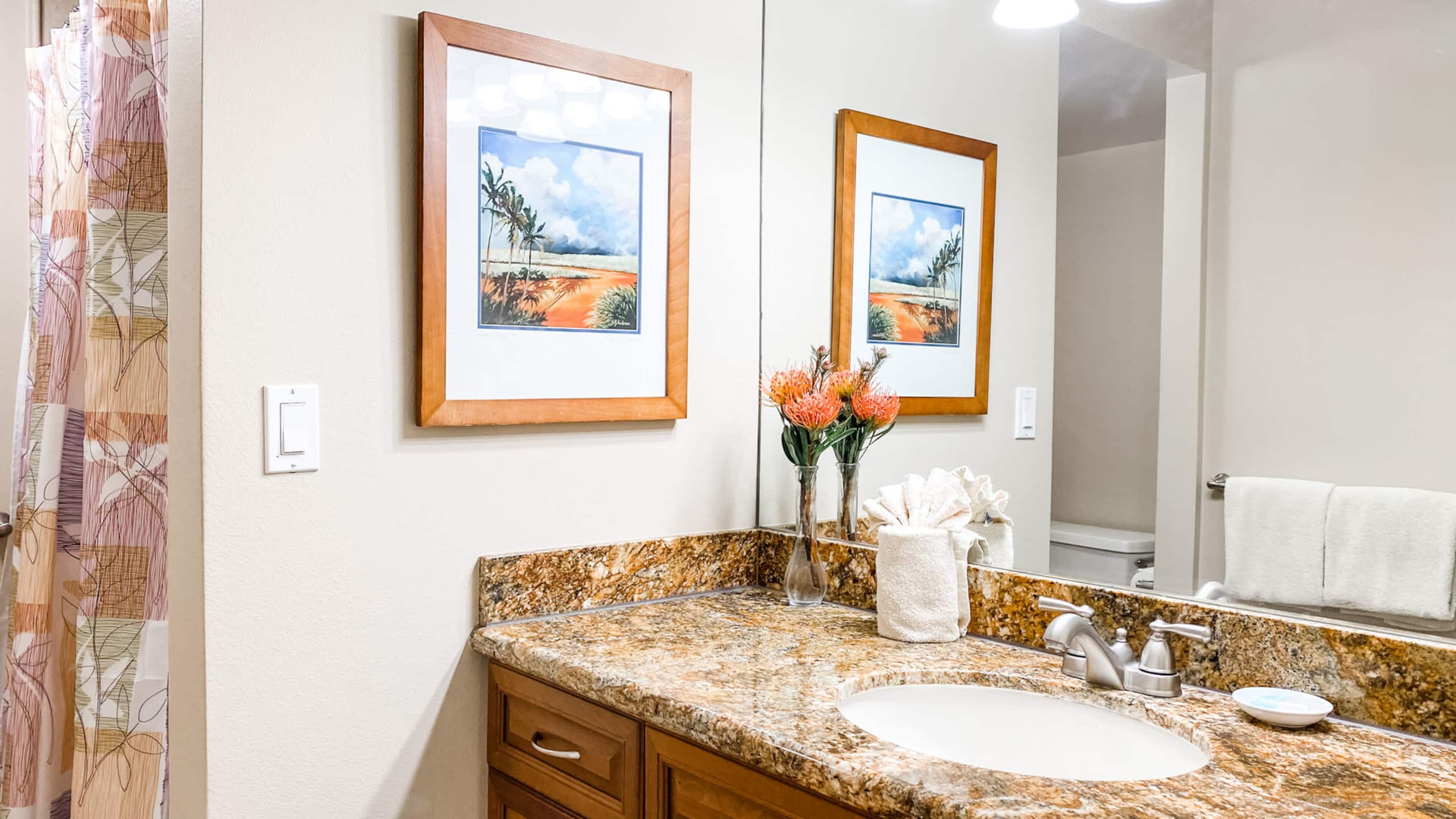 Remodeled One bd Ocean, AC, wifi, pool A201 - Image 10