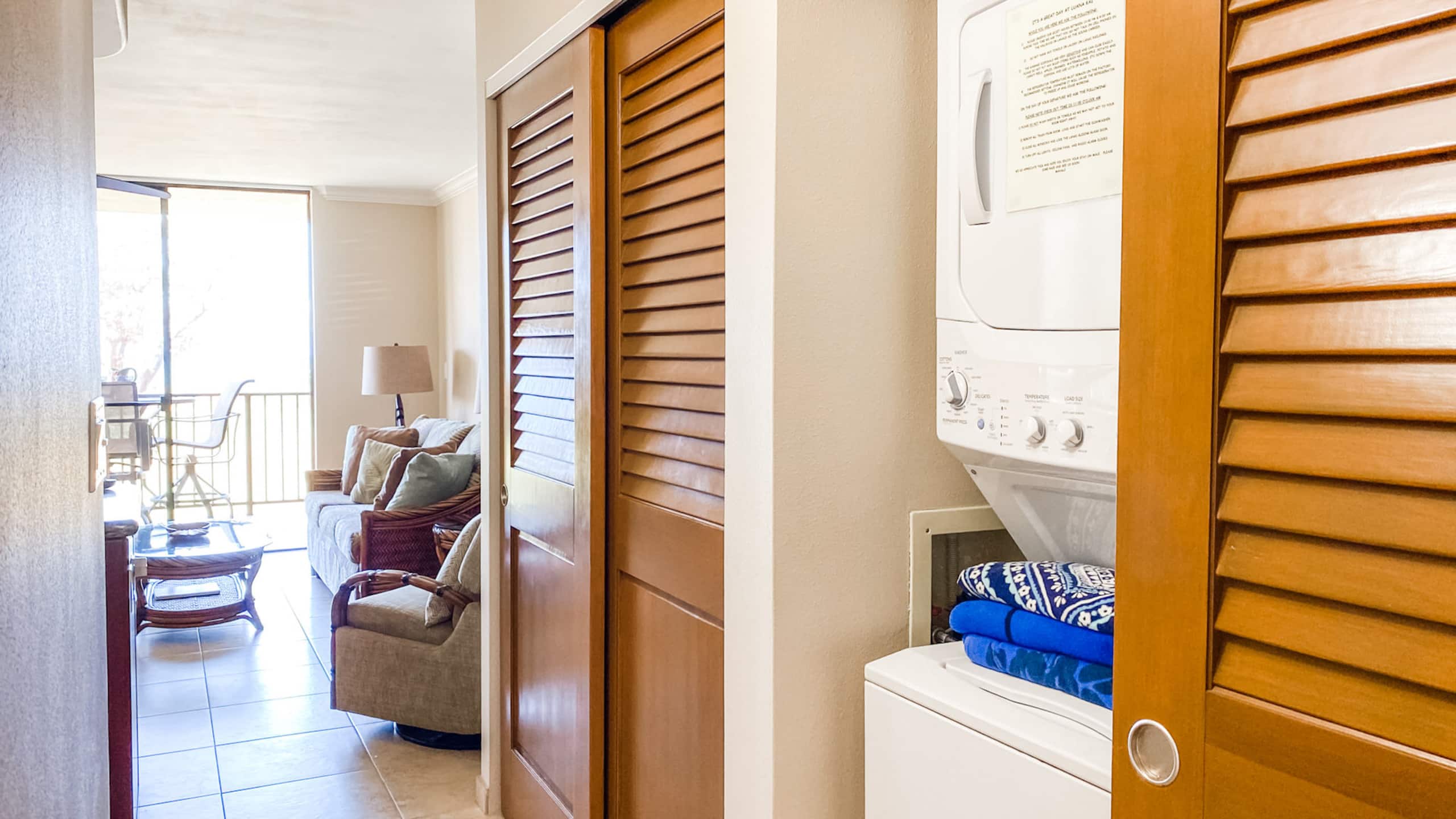 Remodeled One bd Ocean, AC, wifi, pool A201 - Image 11