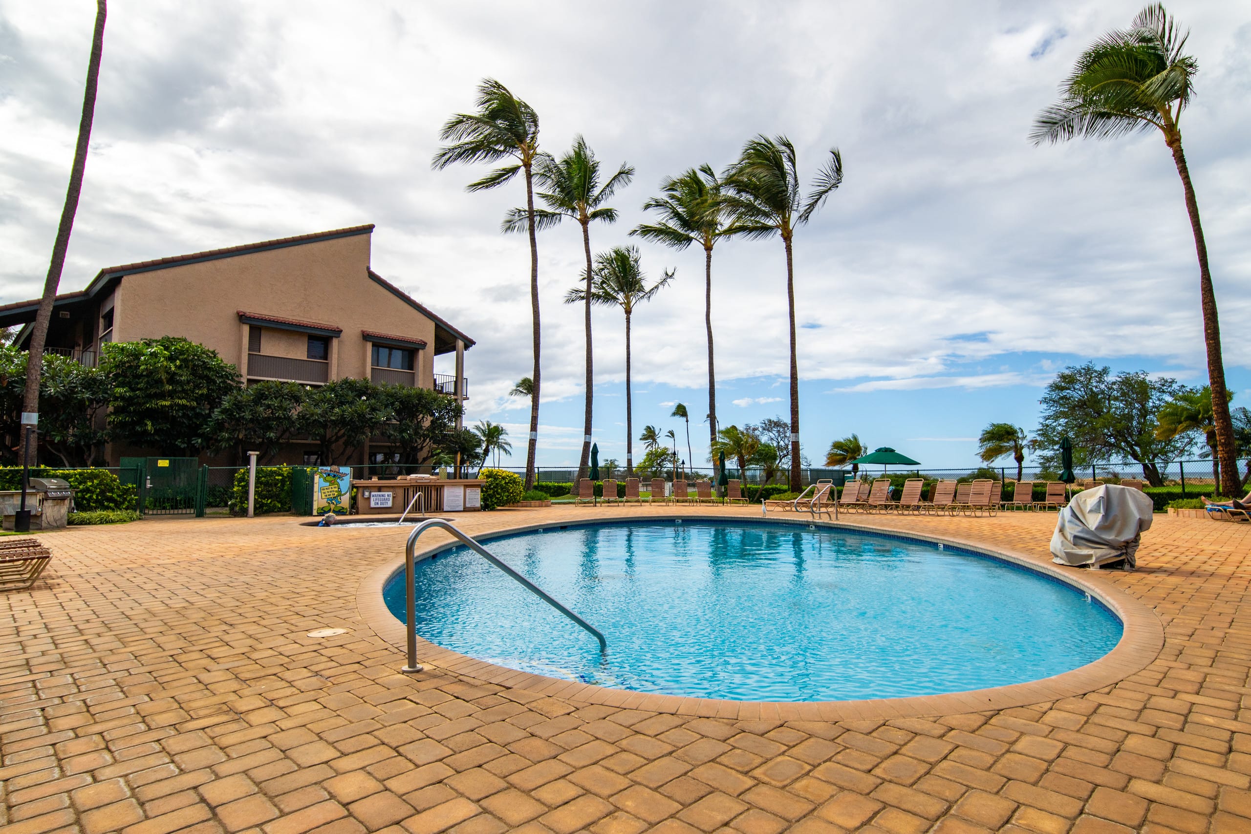 Beautiful One BD Ocean, AC, wifi, pool  A202 - Image 9