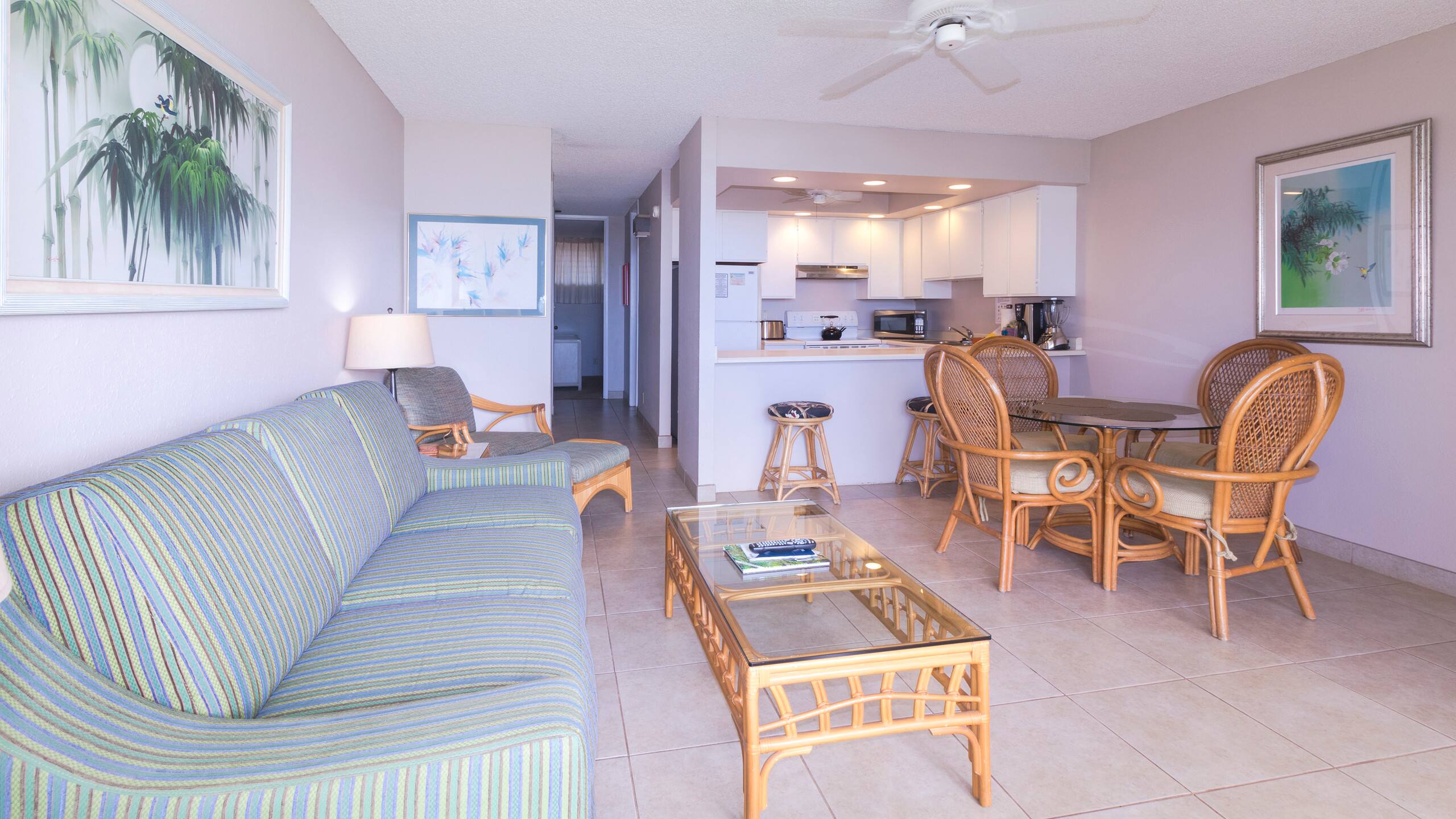 One Bd ocean view, Budget price, wifi, pool, A206 - Image 6