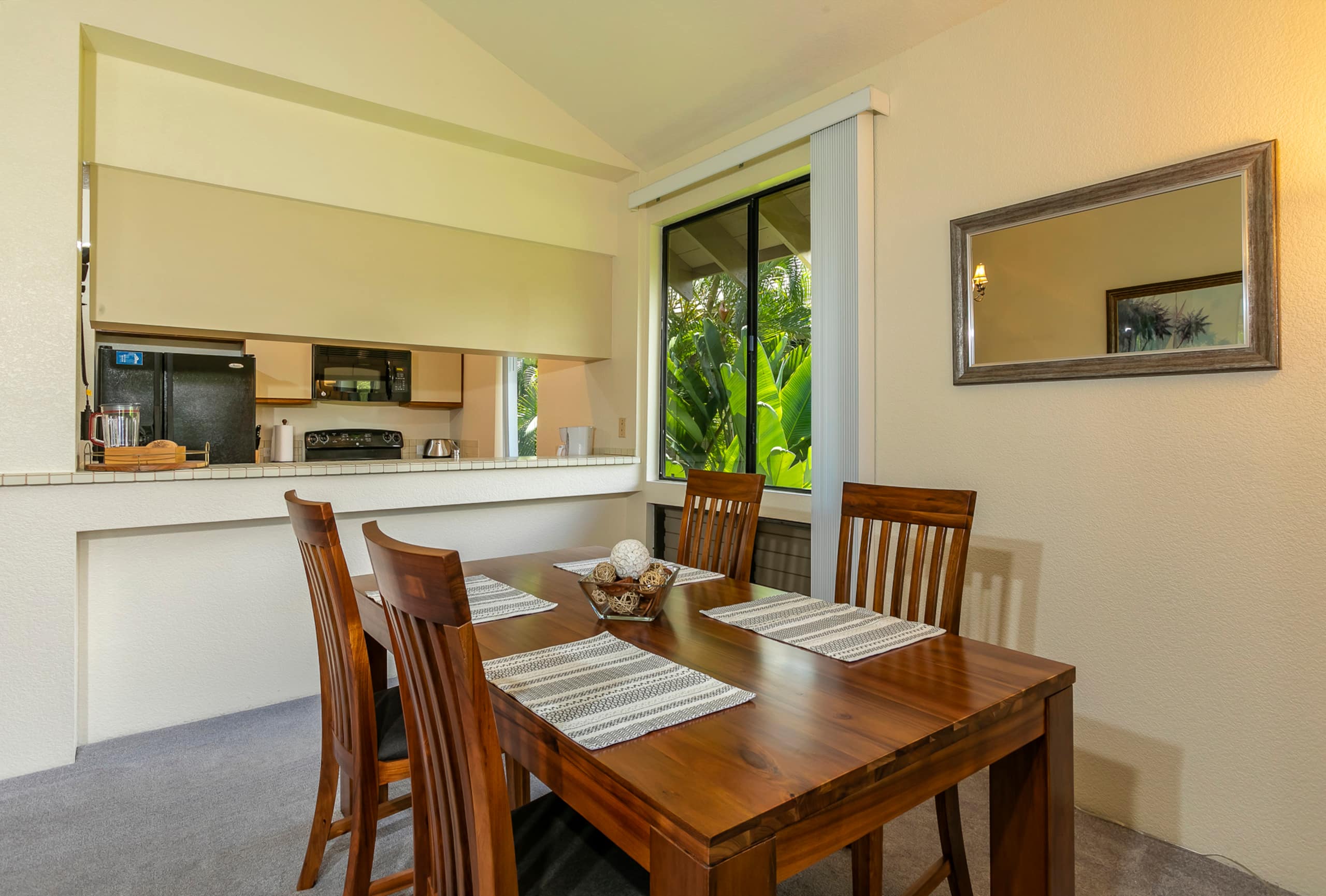 Condo in Wailea · ★4.66 · 1 bedroom · 2 beds · 2 shared baths - Image 10