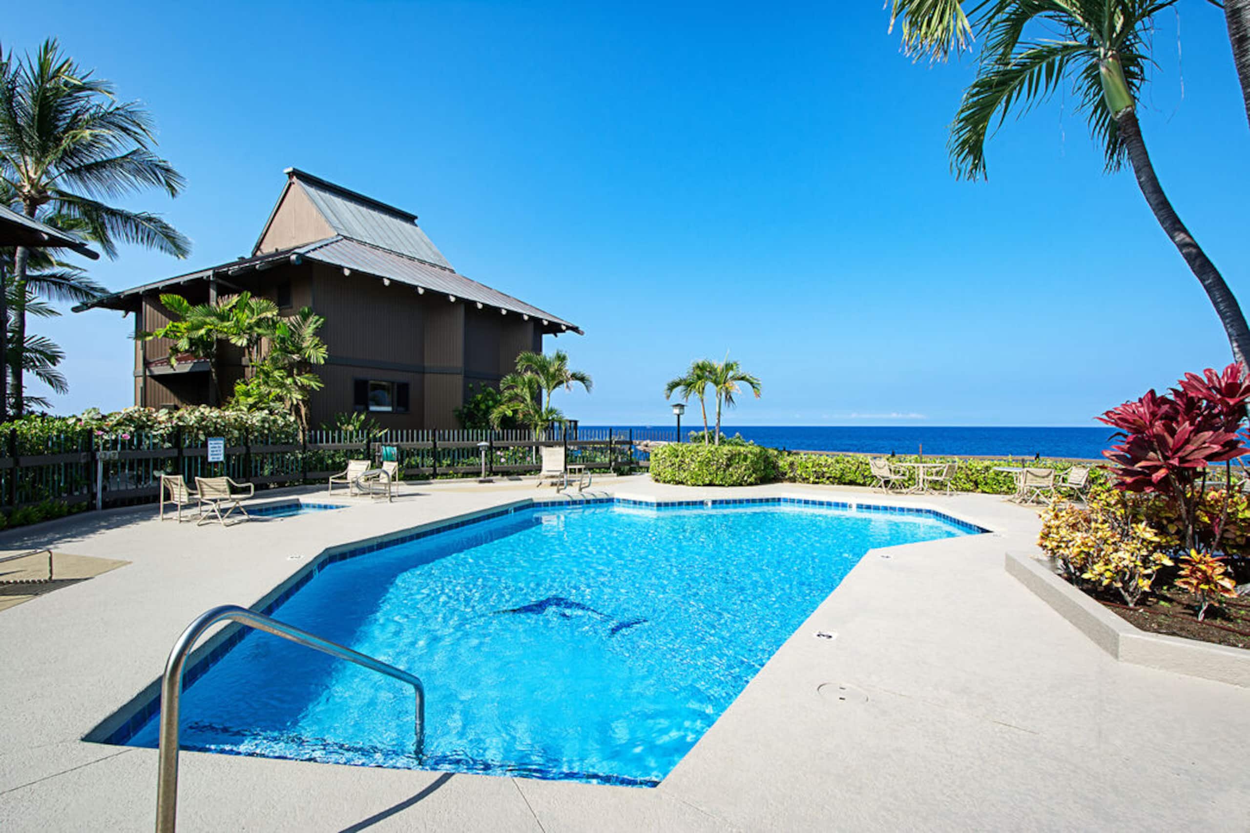 Townhouse in Kailua-Kona · ★5.0 · 3 bedrooms · 4 beds · 3 baths - Image 52