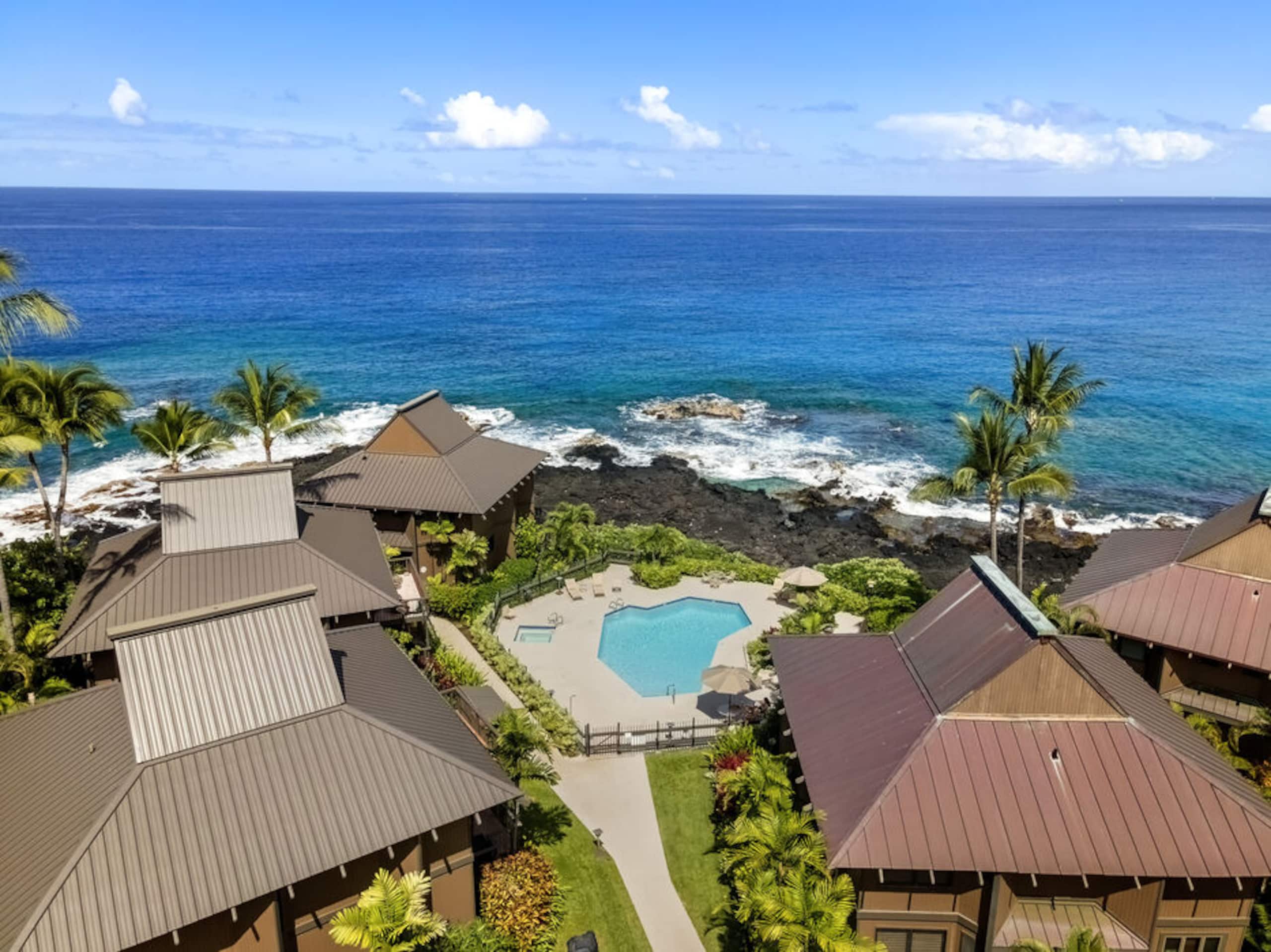 Townhouse in Kailua-Kona · ★5.0 · 3 bedrooms · 4 beds · 3 baths - Image 50