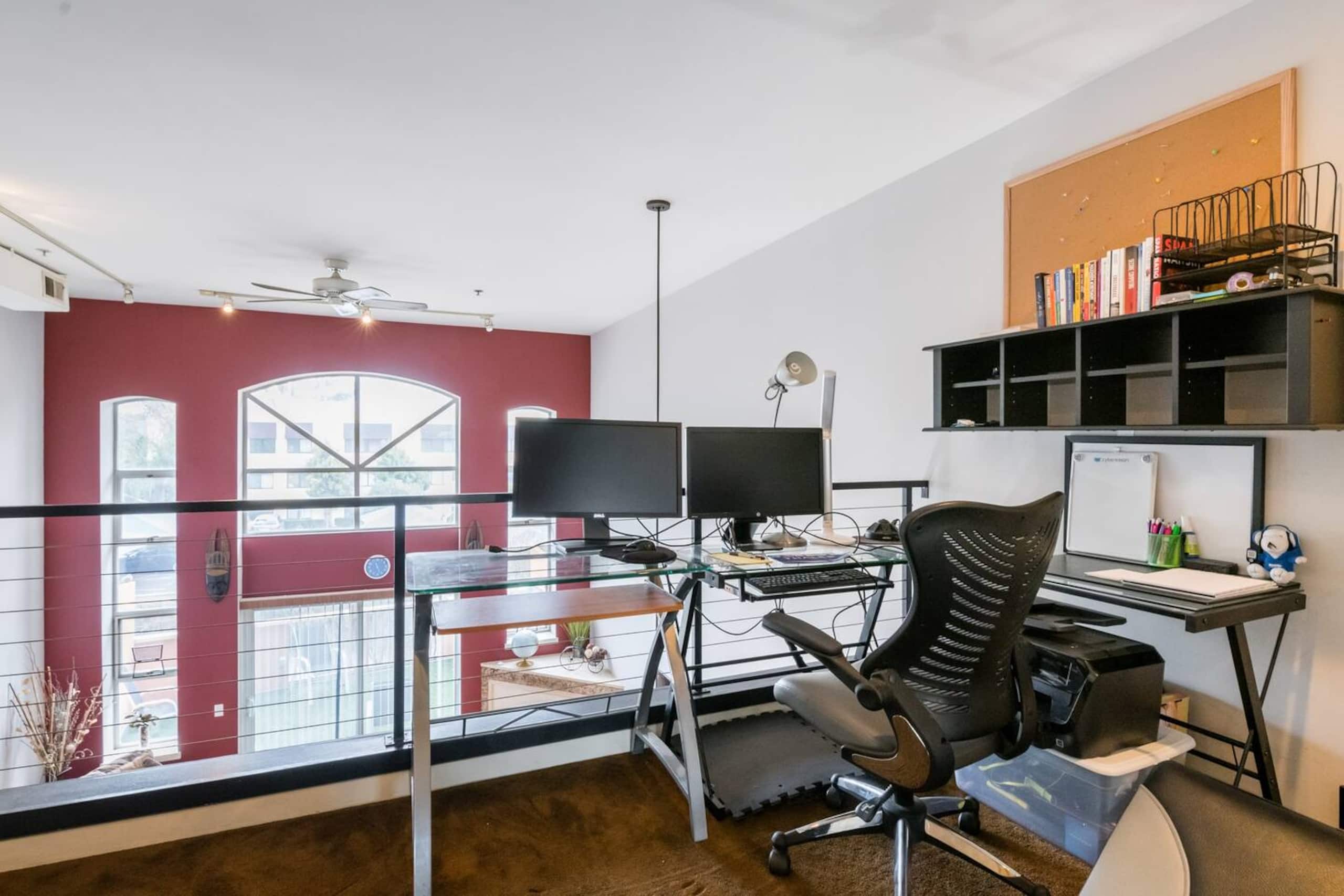 Rare 2-Story Loft w/ Pool & Gym, Downtown San Jose - Photo 5