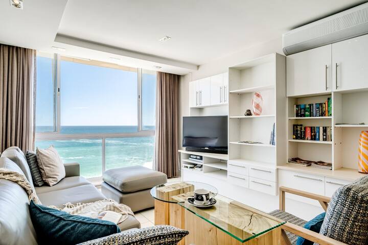 Clifton Apartment w Direct Beach Access Marella gallery image 5