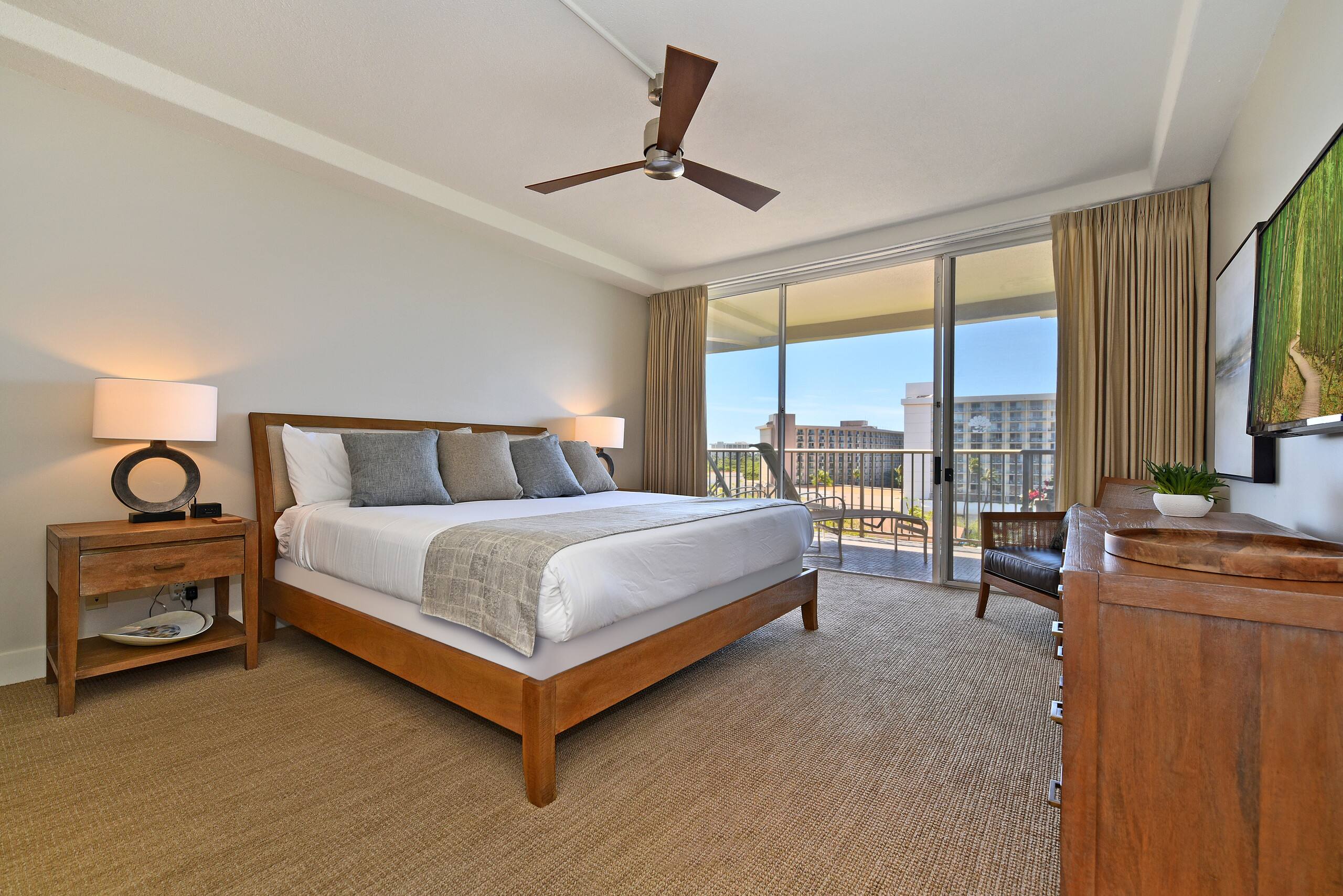 Condo in Lahaina · ★4.79 · 1 bedroom · 2 beds · 1 bath - Image 14