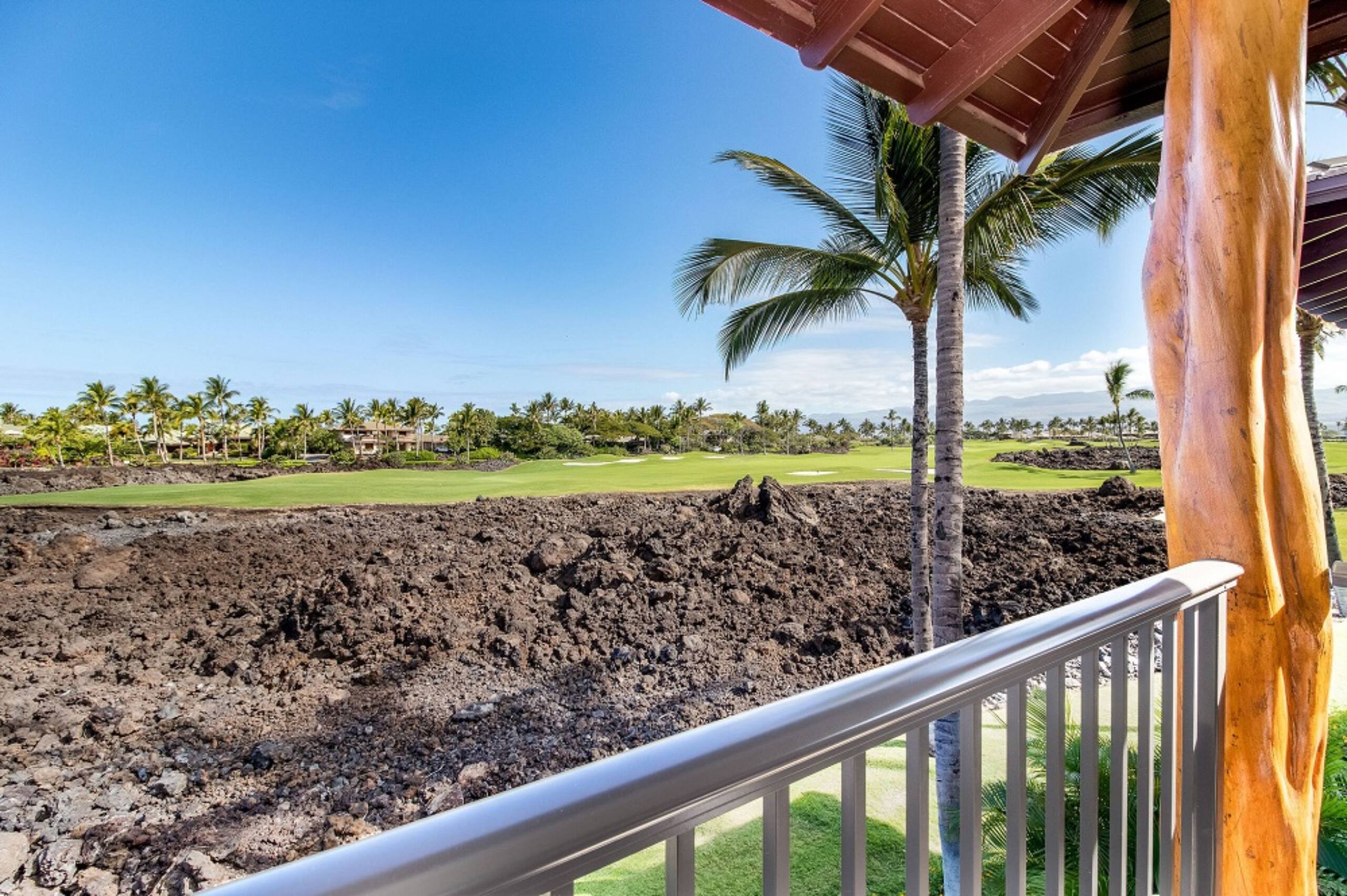 Townhouse in Waimea · ★4.93 · 3 bedrooms · 5 beds · 3 shared baths - Image 22