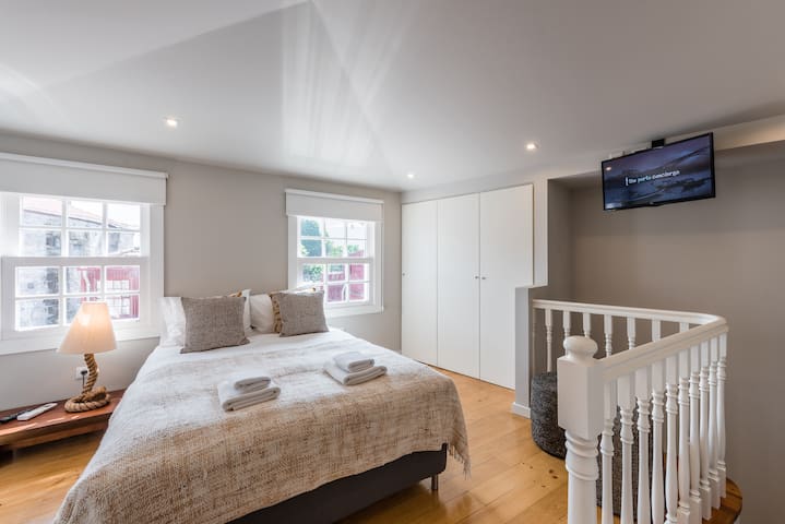 GuestReady – Modern luxe getaway in Vitória