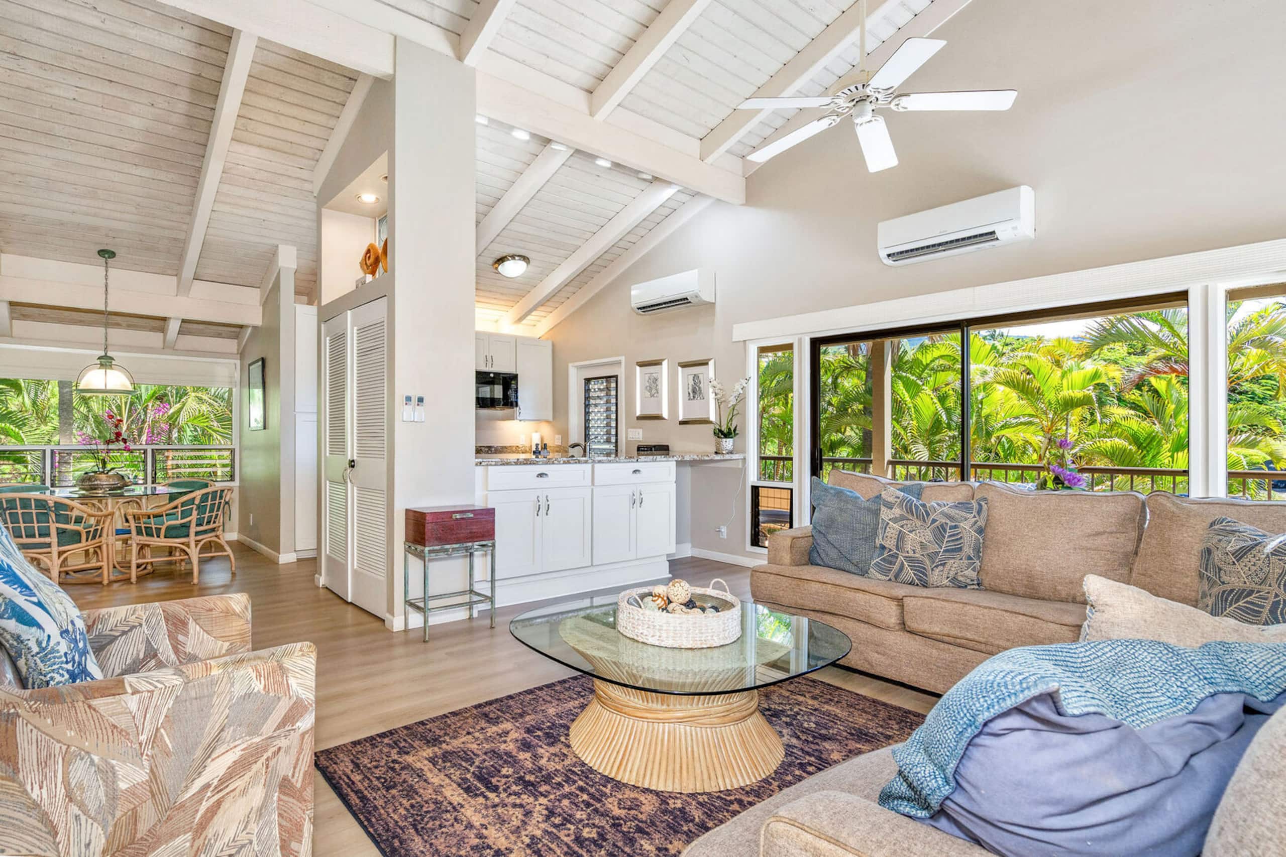 Condo in Wailea · ★4.64 · 2 bedrooms · 3 beds · 2.5 baths - Image 11