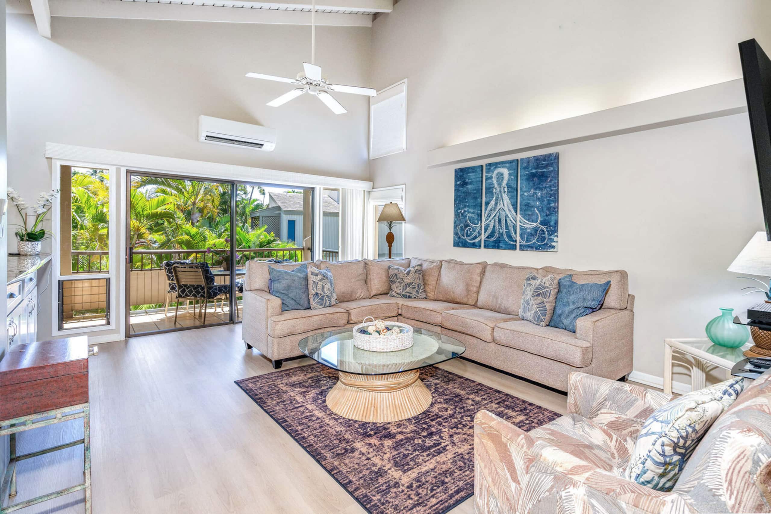 Condo in Wailea · ★4.64 · 2 bedrooms · 3 beds · 2.5 baths - Image 10