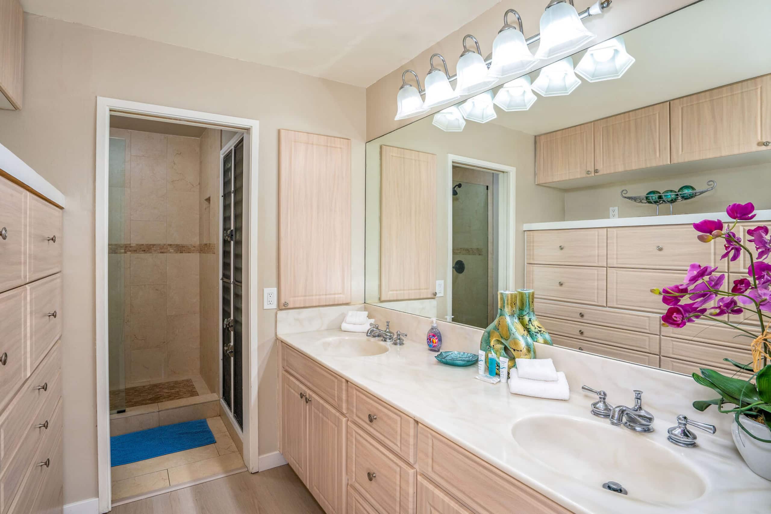 Condo in Wailea · ★4.64 · 2 bedrooms · 3 beds · 2.5 baths - Image 33