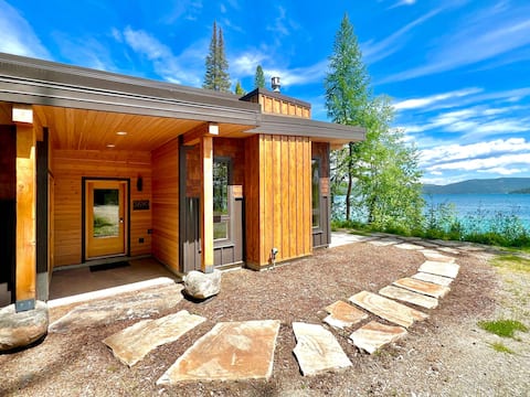 Paradise Found, Modern Dream Home on Ashley Lake