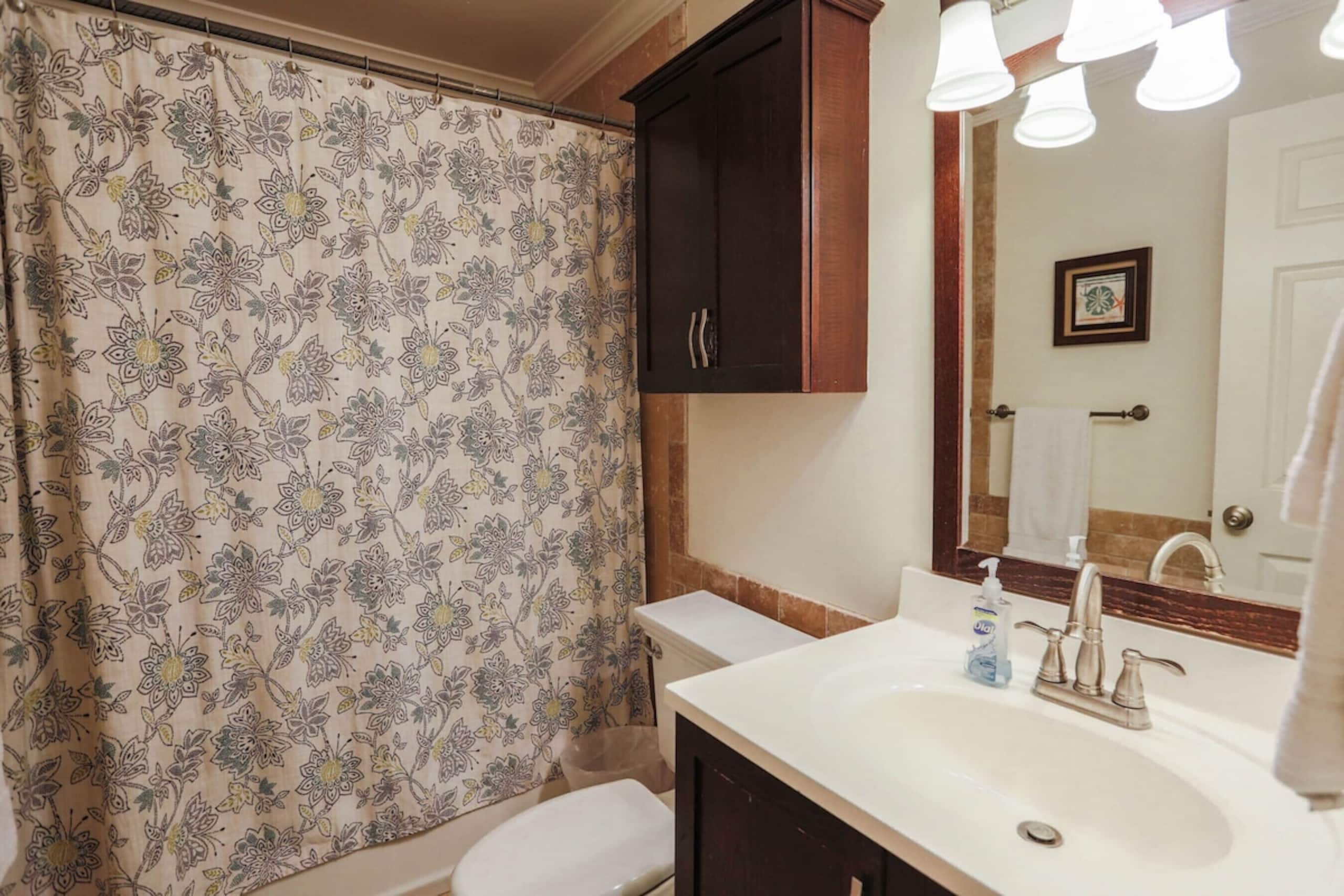 Condo in Kahuku · ★4.45 · 2 bedrooms · 4 beds · 1.5 private baths - Image 20