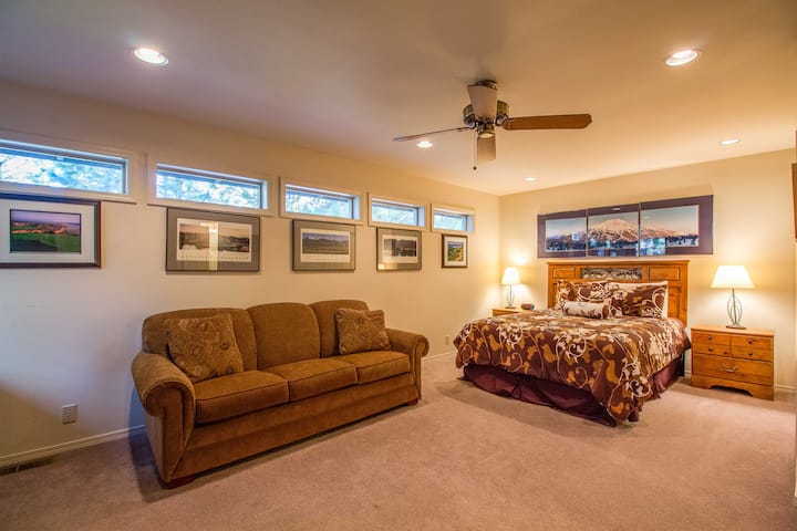 Queensize met slaapbank slaapkamer - boven