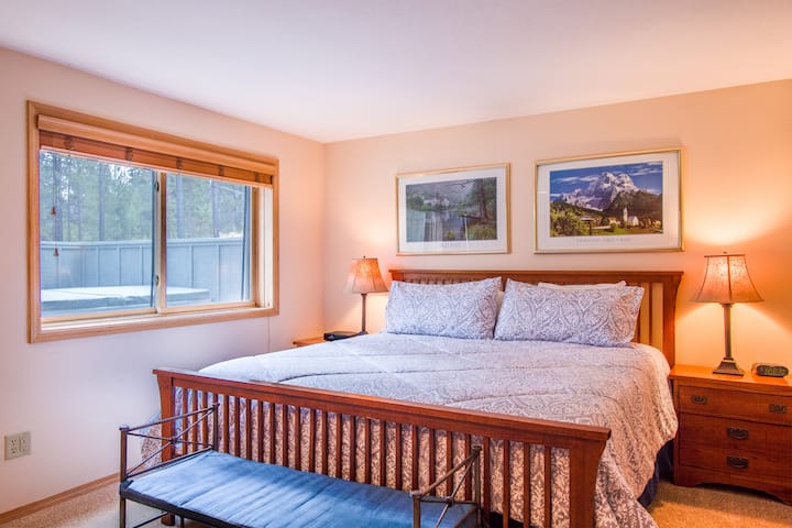 Kisha King Bedroom - Ngazi Kuu