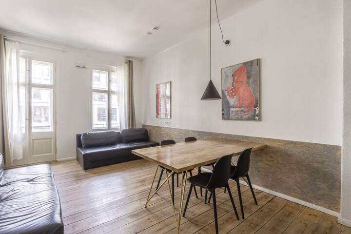 Friedrichshain Apartment for 7 Mooeve 19 gallery image 4