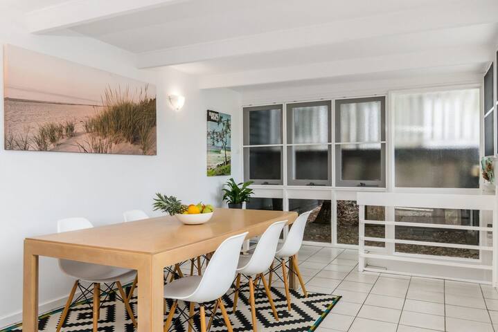 Byron Bay Luxury Lower Decks gallery image 4