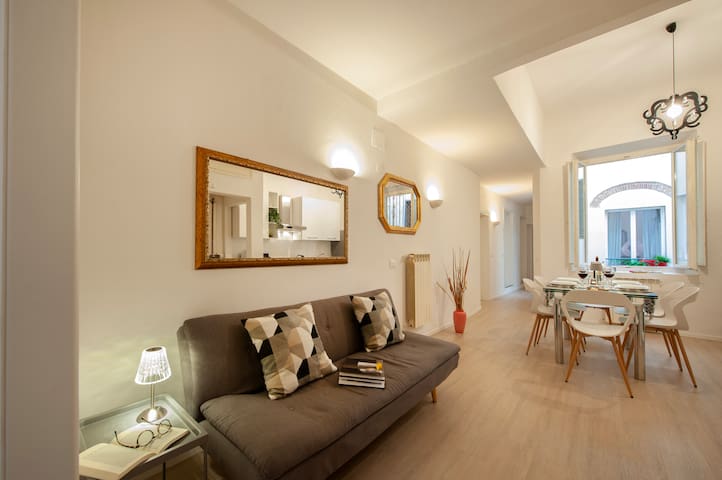 Bargello – Flo Apartments