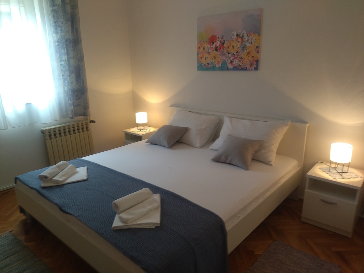 חדר שינה 1, שטח: 18 מ"ר.