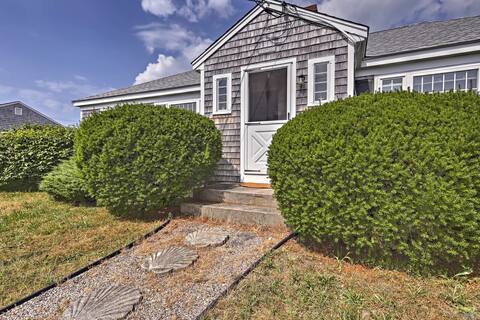Cape Cod Retreat: Patio, Walk to Craigville Beach