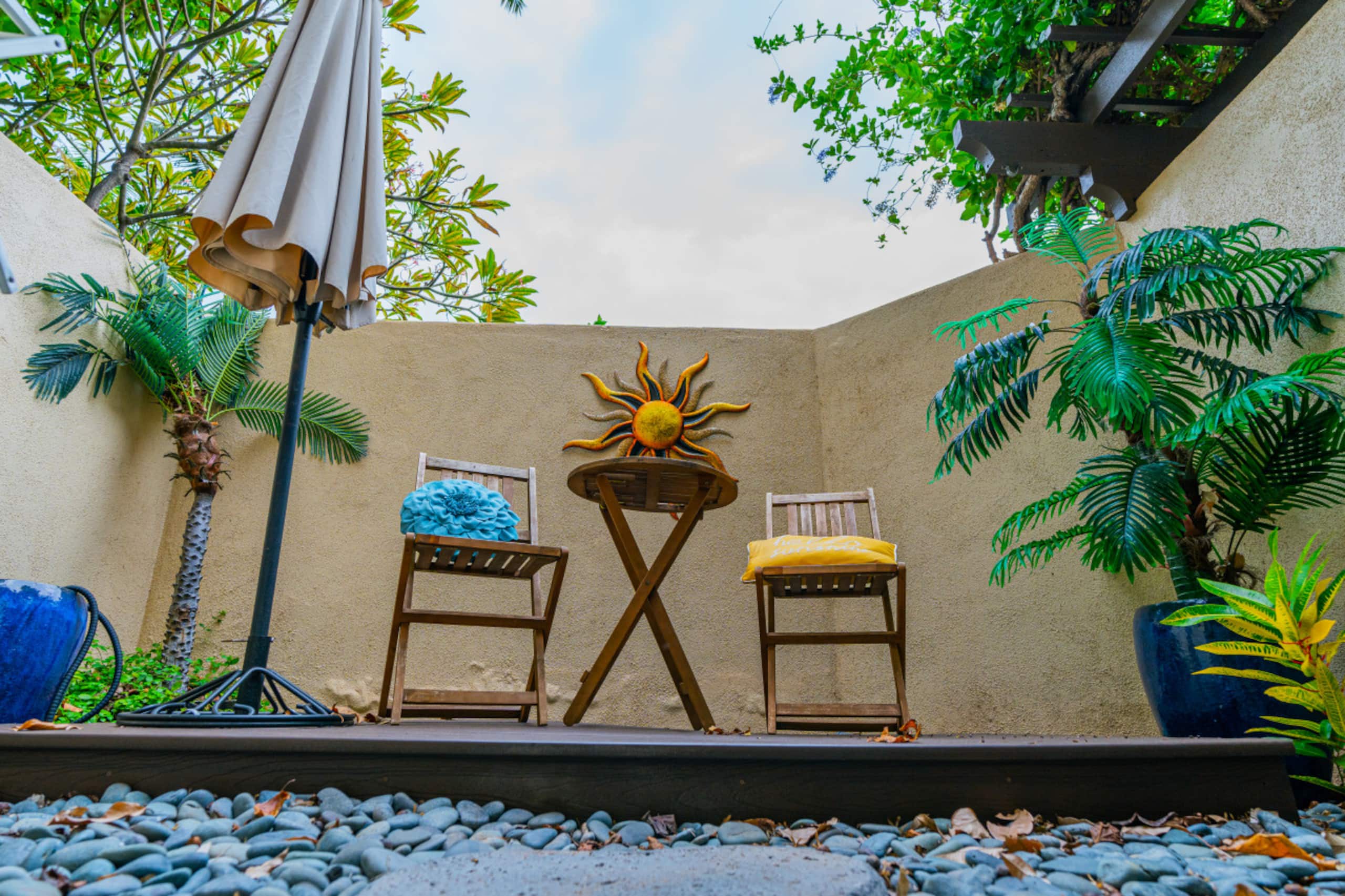 Condo in Kihei · ★4.91 · 1 bedroom · 2 beds · 2 private baths - Image 16
