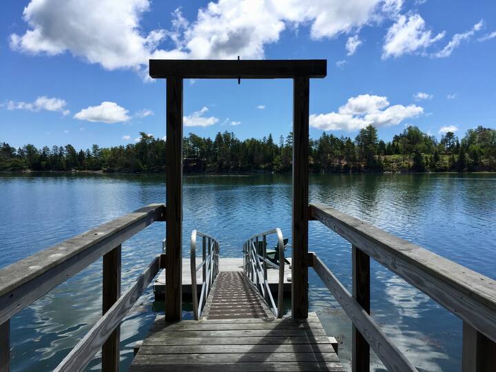 cottage with all the comforts of home situated on 3.5 acres of