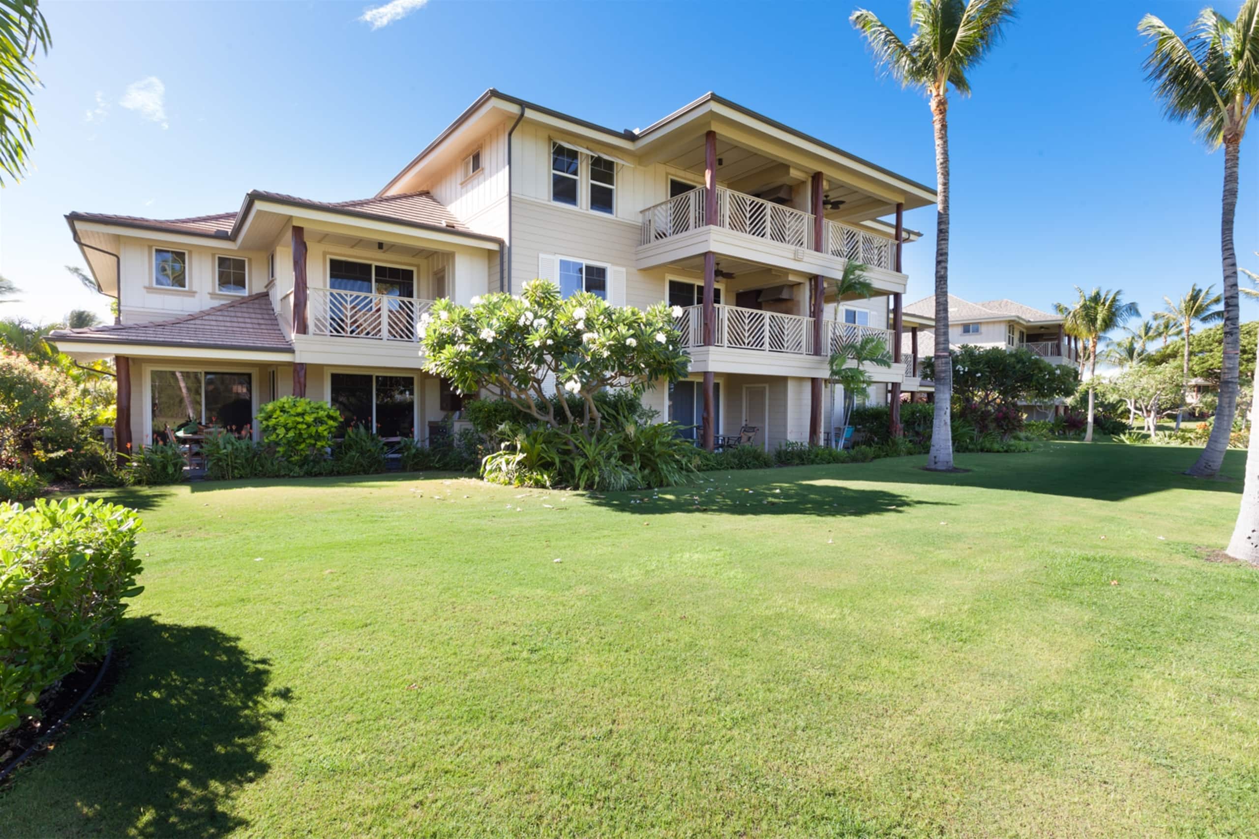 Hilton Pool Pass for 2026 M33 Waikoloa Beach - Photo 21