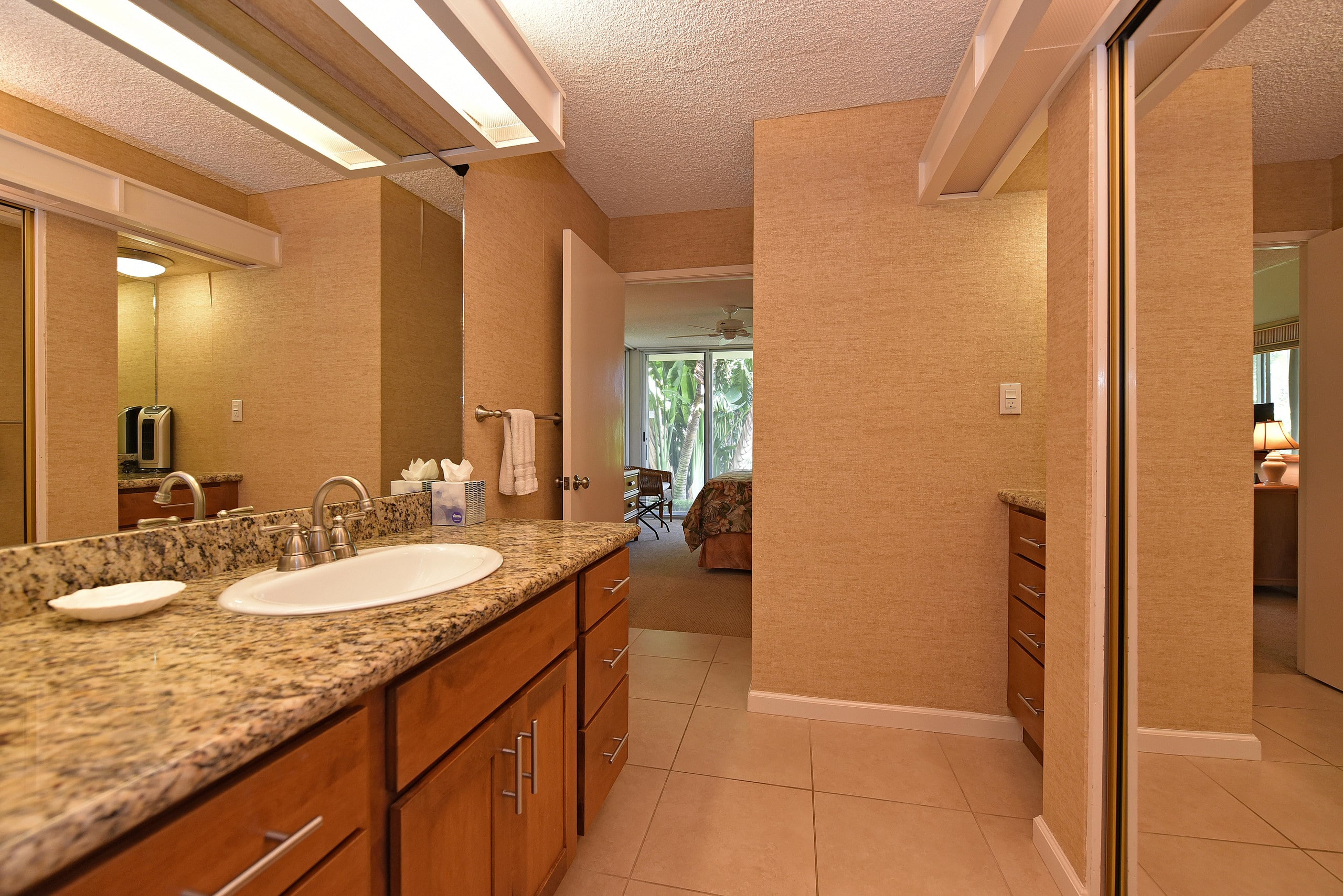 Condo in Kaanapali · ★4.86 · 2 bedrooms · 3 beds · 2 baths - Image 15
