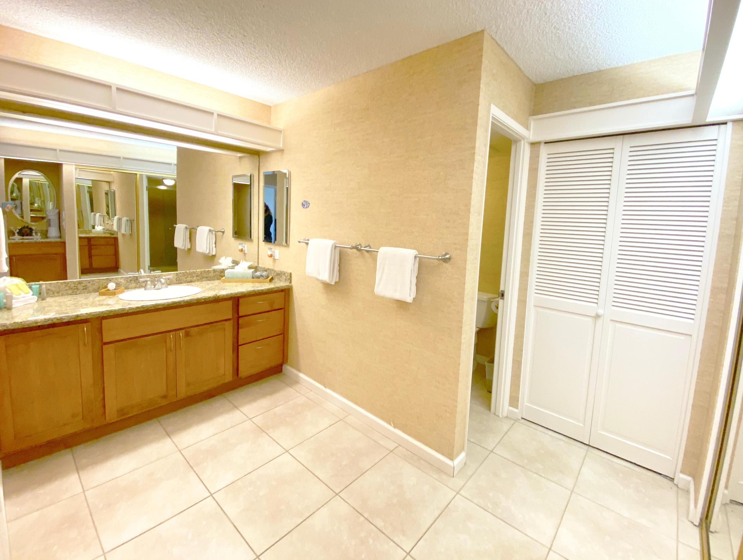 Condo in Kaanapali · ★4.86 · 2 bedrooms · 3 beds · 2 baths - Image 11