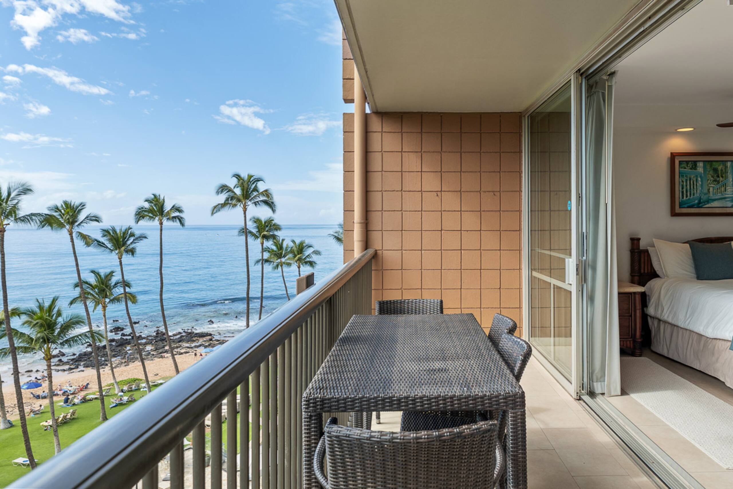 Condo in Kihei · ★5.0 · 2 bedrooms · 3 beds · 2 baths - Image 34